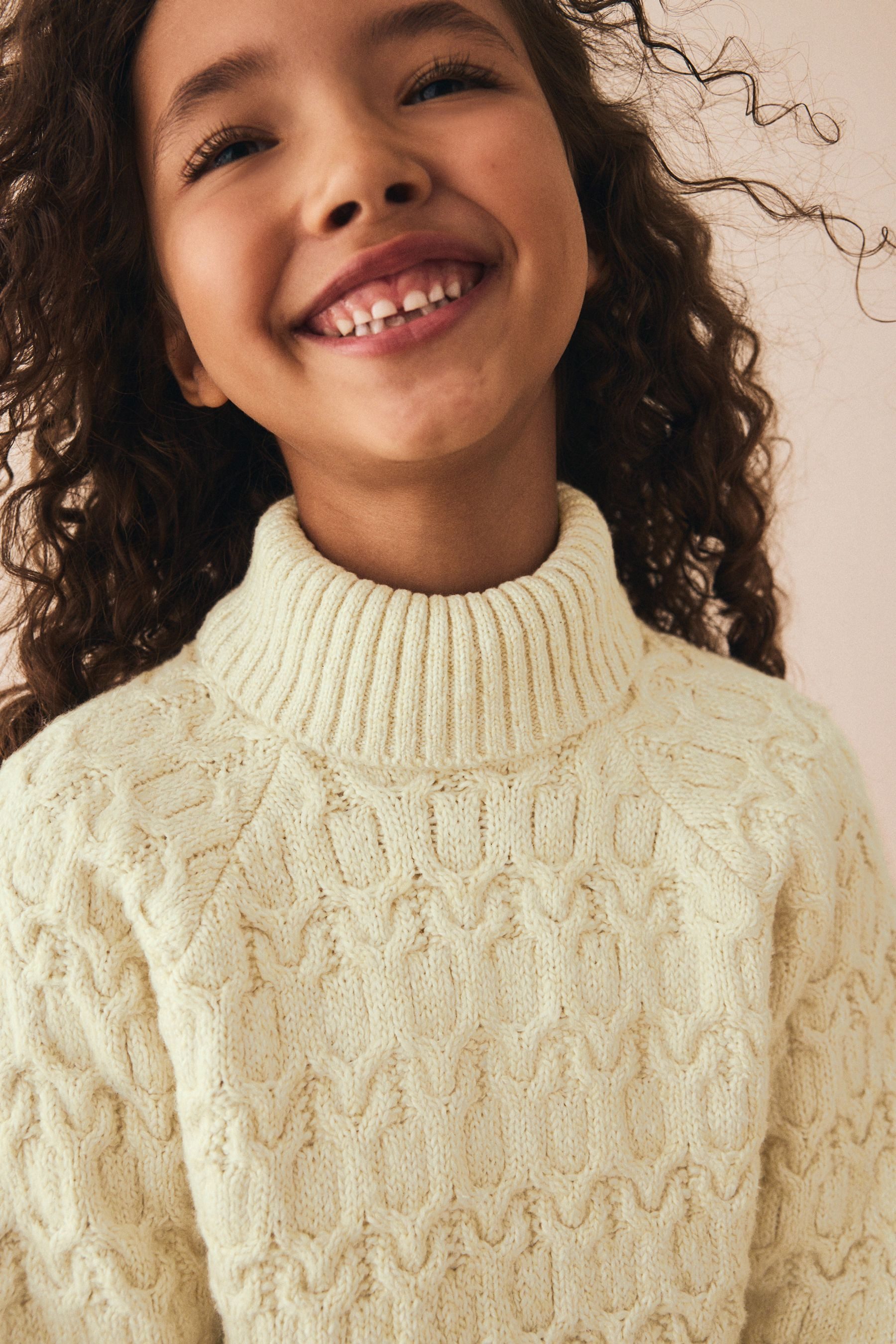 Next Strickpullover Rollkragenpullover mit Zopfmuster (1-tlg)