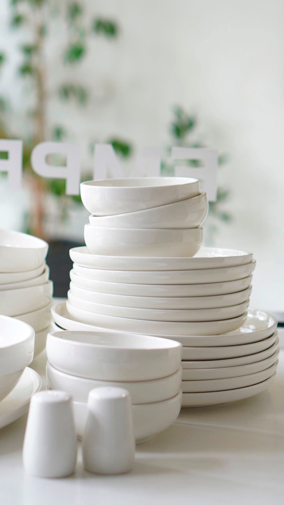 Mulex Geschirr-Set Milano (28-tlg), 6 Personen, Porzellan, für den täglichen Gebrauch