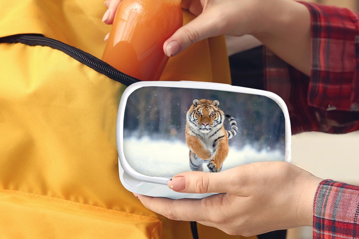 MuchoWow Lunchbox Tiger für und weiß und Brotbox (2-tlg), Tiere, - für Kinder Brotdose, Mädchen Schnee - Kunststoff, Jungs Landschaft - Erwachsene