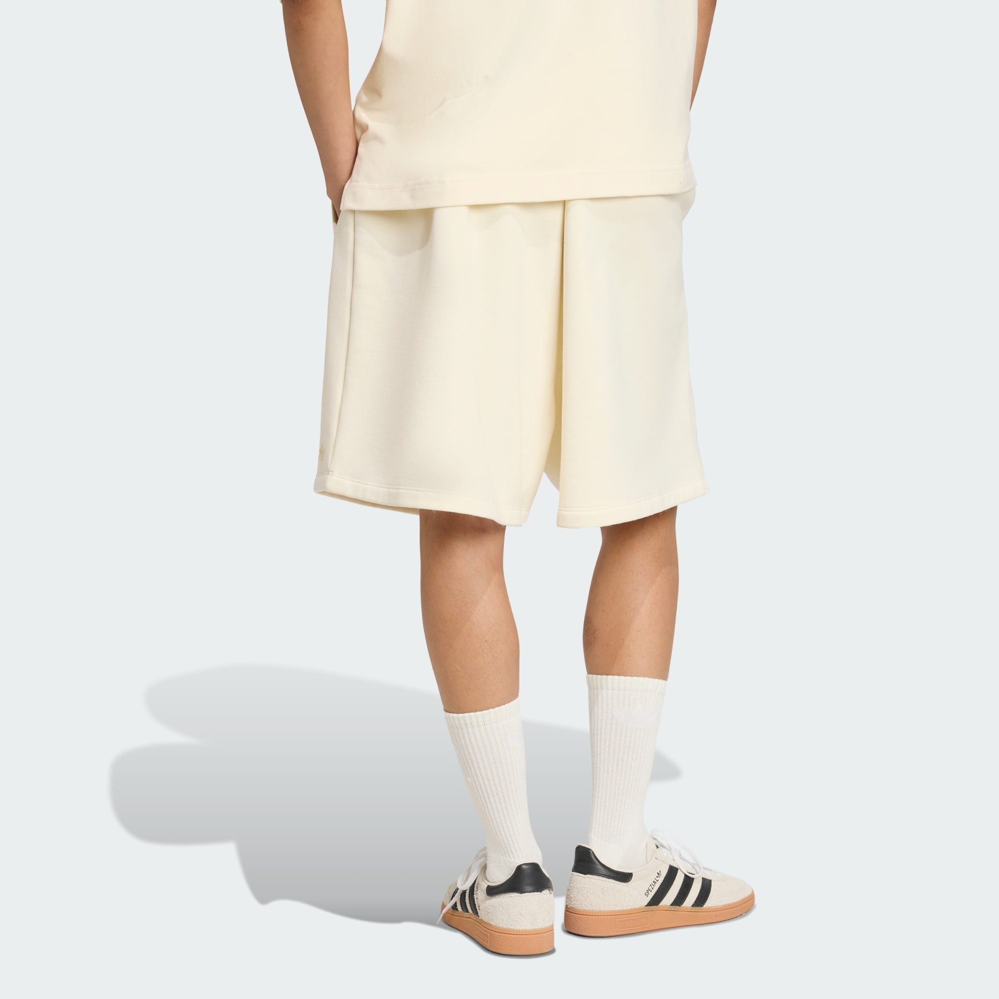 adidas Originals Shorts ESSENTIALS LINEAR OVERSIZED günstig online kaufen
