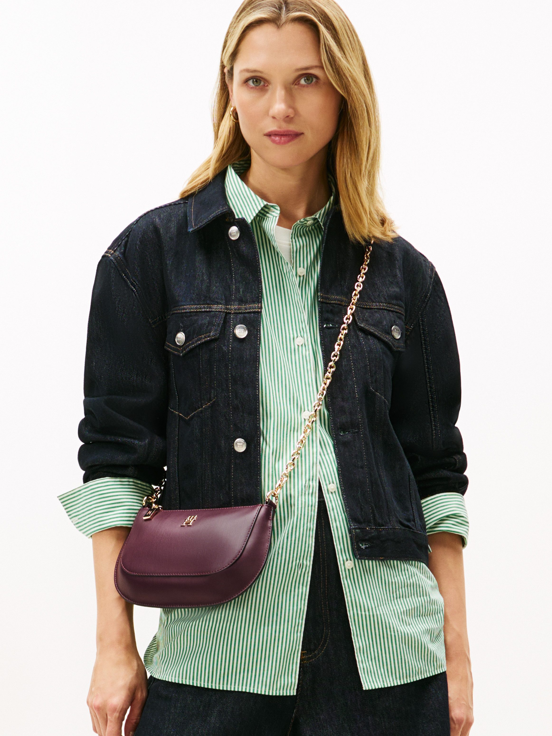 Tommy Hilfiger Umhängetasche TH GLAM MINI CHAIN CROSSOVER, Damen Schultertasche, Abendtasche, Zierkette als Umhängeriemen