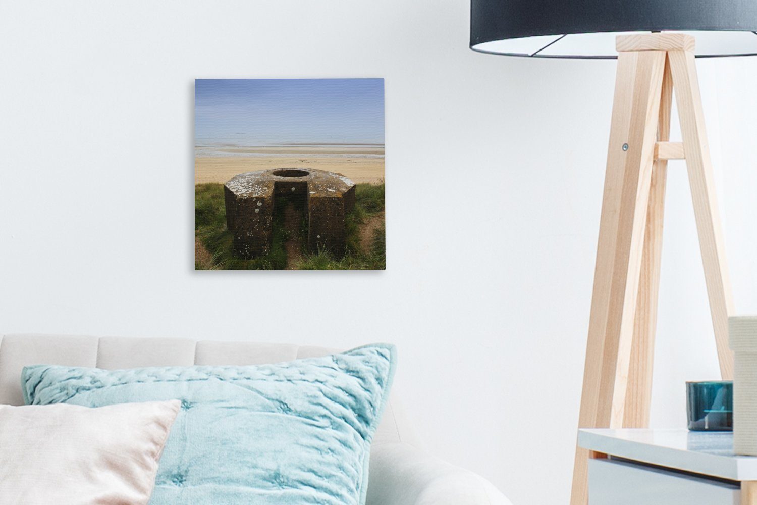 Wohnzimmer Utah den, Bilder französischen OneMillionCanvasses® Beach Sockel Leinwand St), am eines (1 Leinwandbild Schlafzimmer an für Geschützes