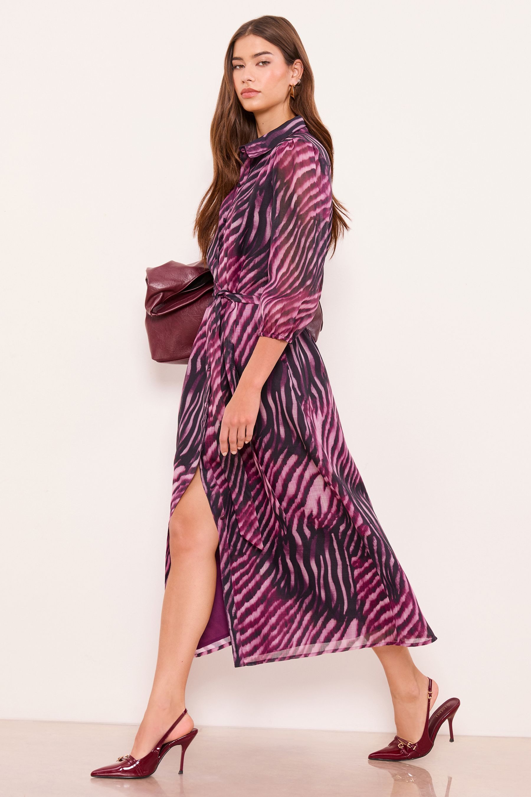 LIPSY Midikleid Lipsy Midi-Hemdkleid mit Animalprint und 3/4-Ärmel (1-tlg)