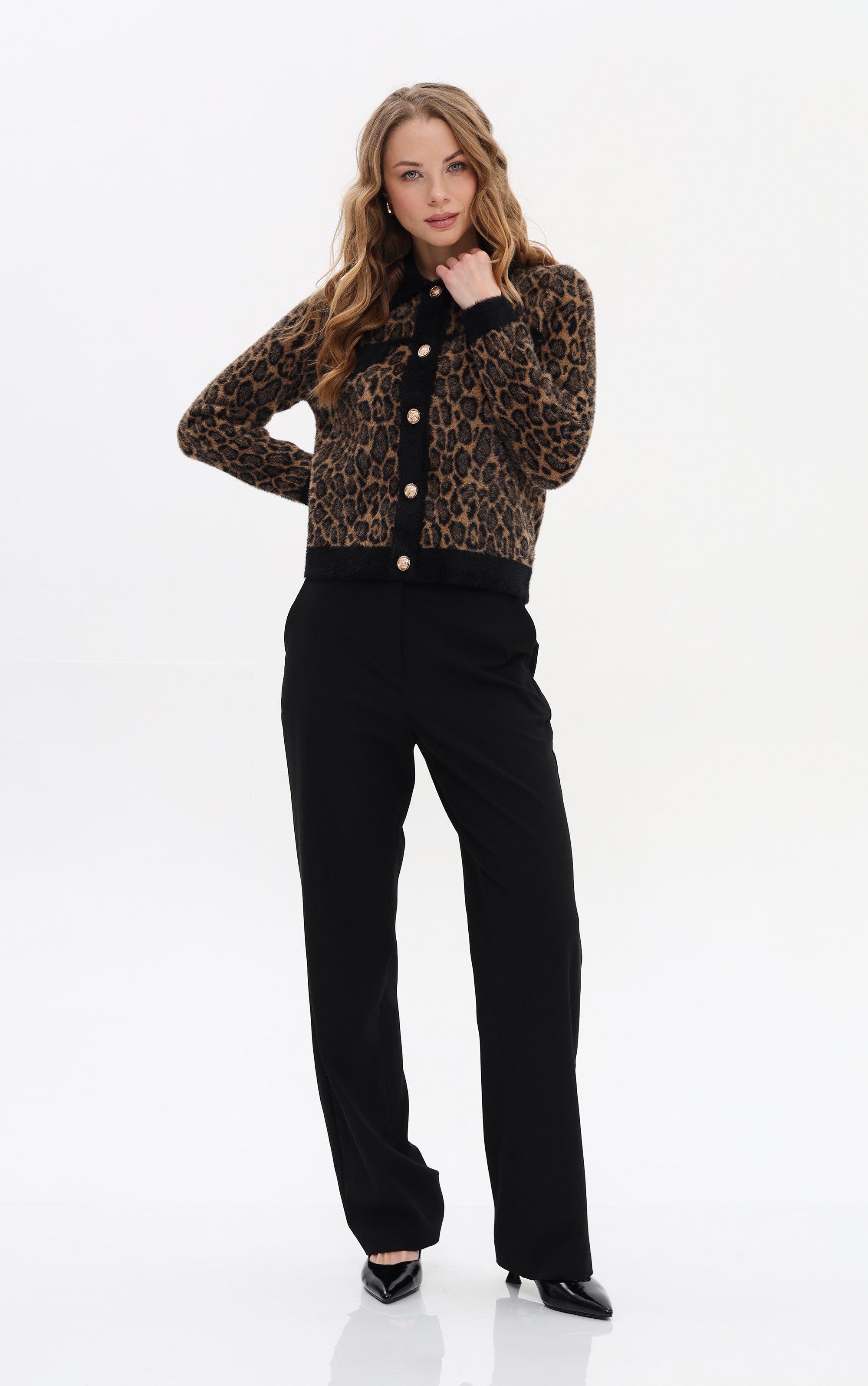 Passioni Cardigan Flauschig mit Leo-Print günstig online kaufen