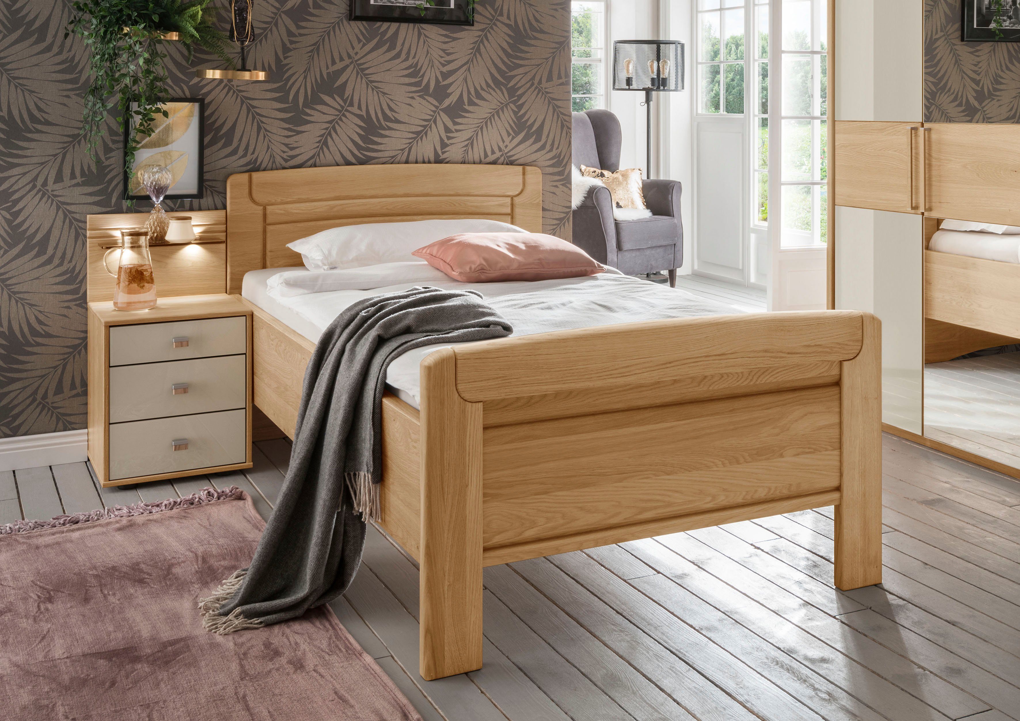 WIEMANN Holzbett Kiruna, Bettgestell, Bettrahmen, teilmassiv Eiche (4-fache Liegehöhenverstellung, MADE IN GERMANY), Kopf- und Fußteil aus Massivholz, verschiedene Größen, in Komforthöhe