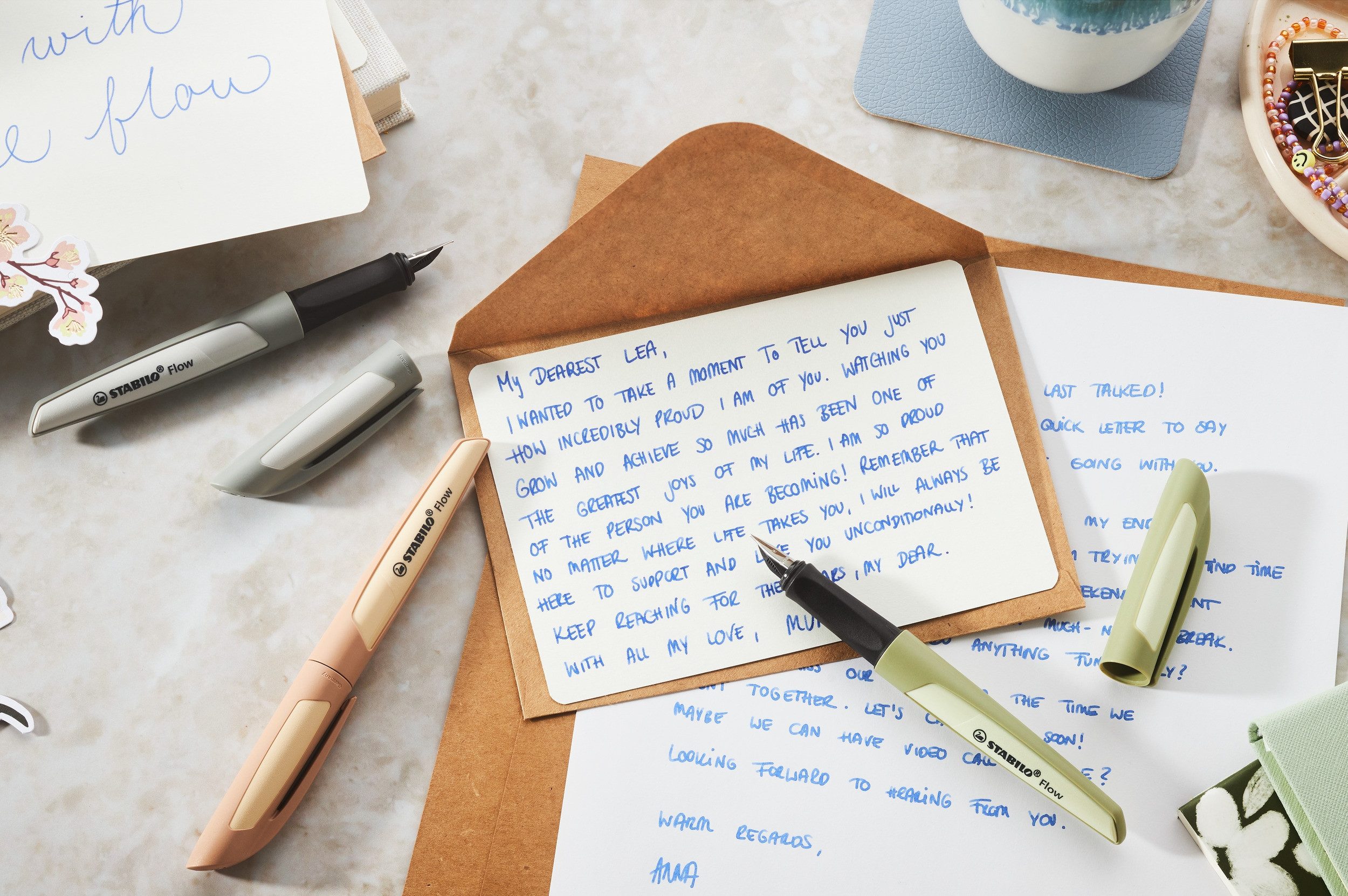 STABILO Füllhalter Füller Flow pastellgrau