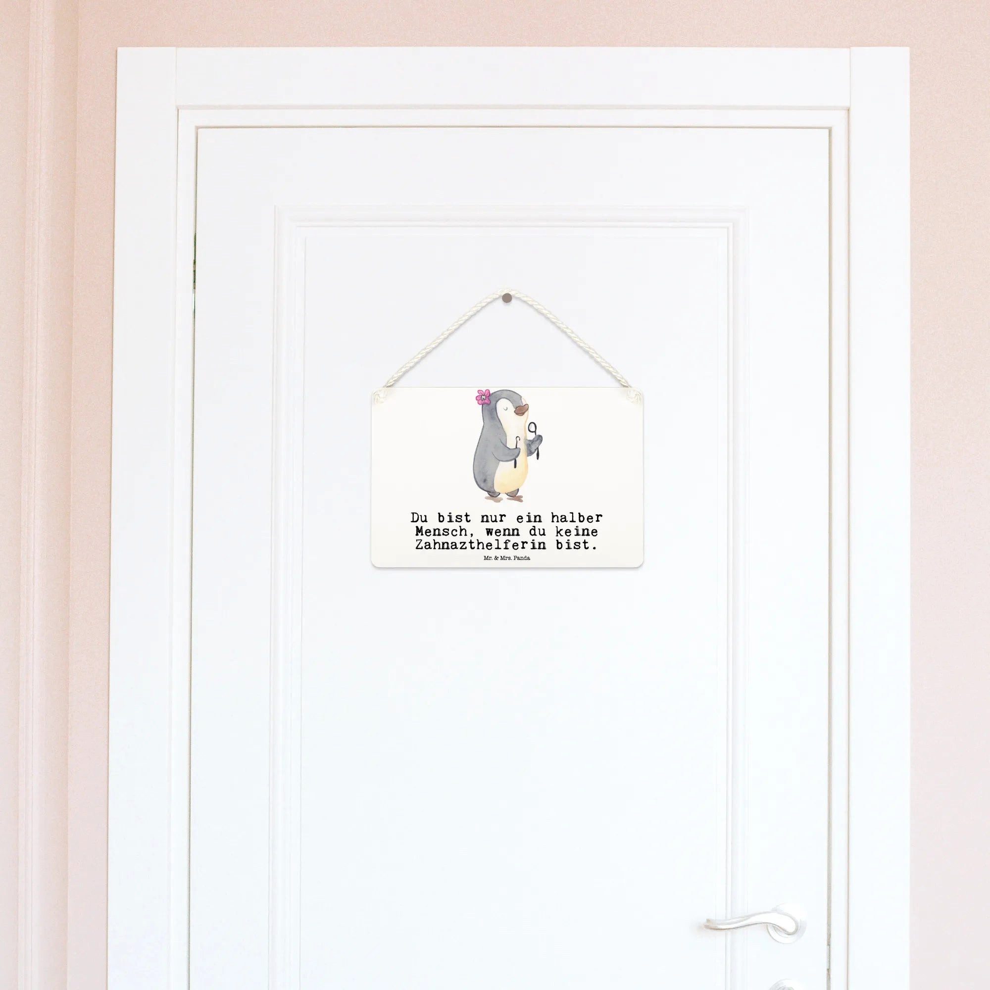 Thumbnail - Mr. & Mrs. Panda Hinweisschild Zahnarzthelferin Herz DIN A6 - Weiß - Geschenk, Holzschild, Shabby Ch, (Packung, 1 St., Z...