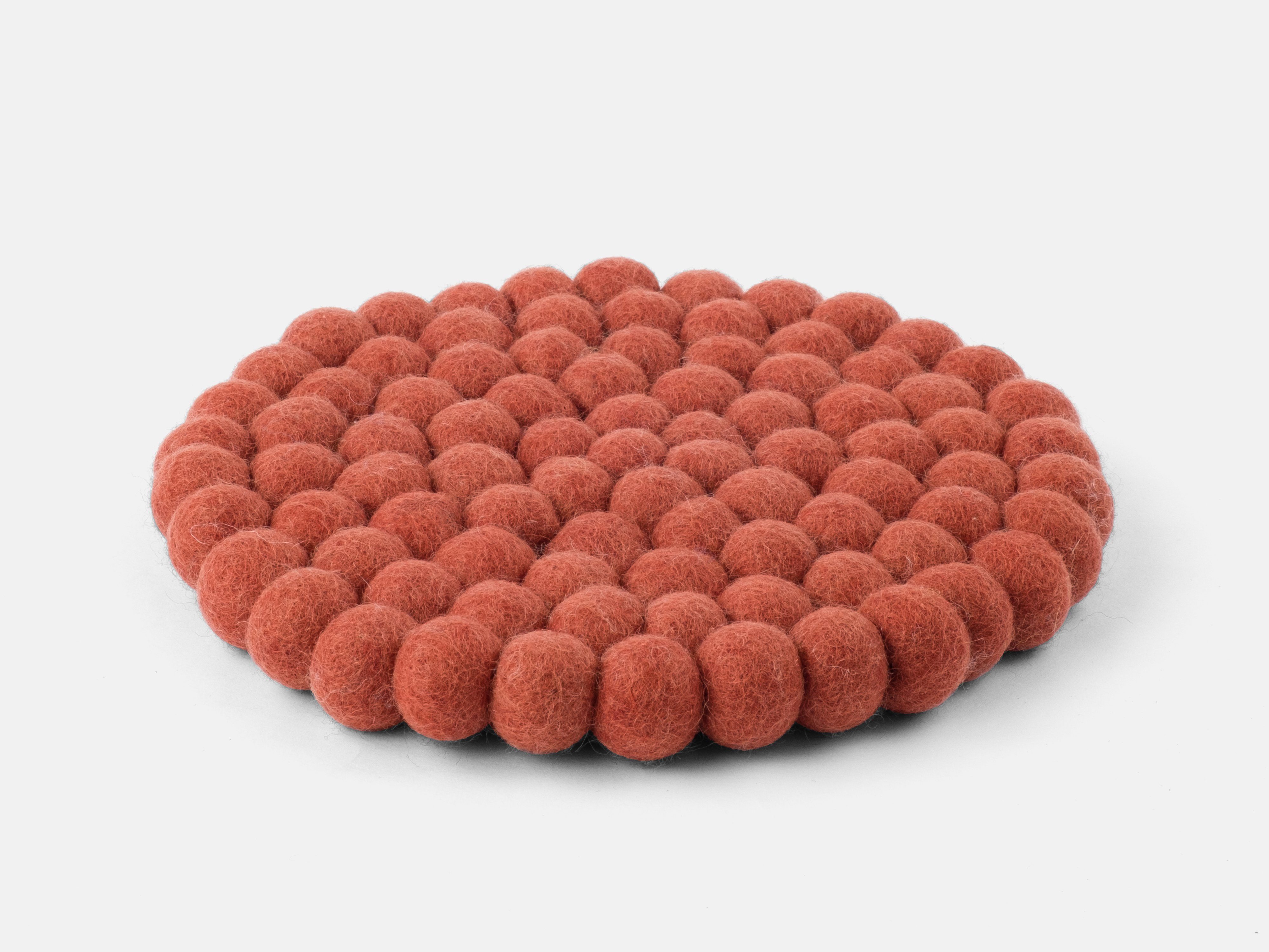 myfelt Topfuntersetzer Filzkugel Topfuntersetzer ⌀ 20 cm, Zubehör für Pfannen, Töpfe, Küchentisch, Auflaufformen, 100 % reine Schurwolle, hitzebeständig