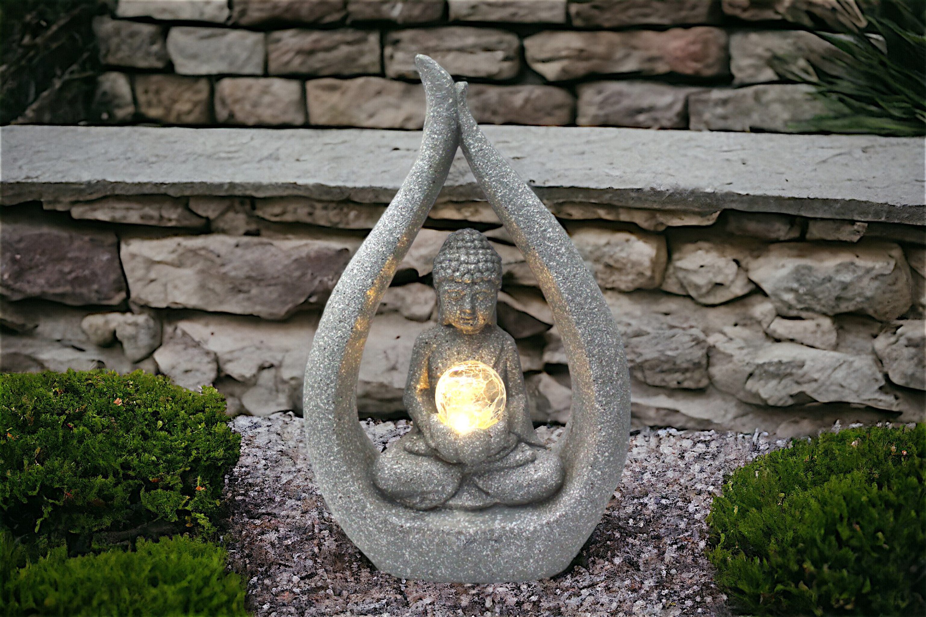 Arnusa Gartenfigur Solarleuchte Buddha Granit-Optik 46 cm Gartenfigur Statue beleuchtet, (mit Glaskugel), warmweiß Gartenskulptur – Bild 2 von 5