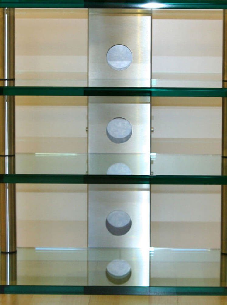 Hifi-Rack Kabelkanal Edelstahlsäulen, Design Lieferumfang Mattglas nicht aus Glas und TV-Rack Objekte im stabilem und Rollen