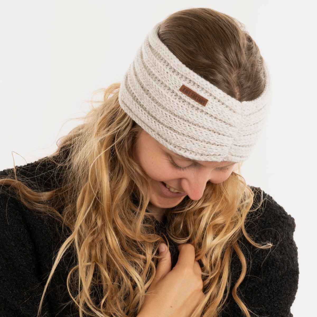 Knit Factory Stirnband Nica Stirnband Beige One Size Gestreift (Set, 1-St., Spar-Set) Strick accesoires Wohnen sale winter herbst deko mode Damen Herren