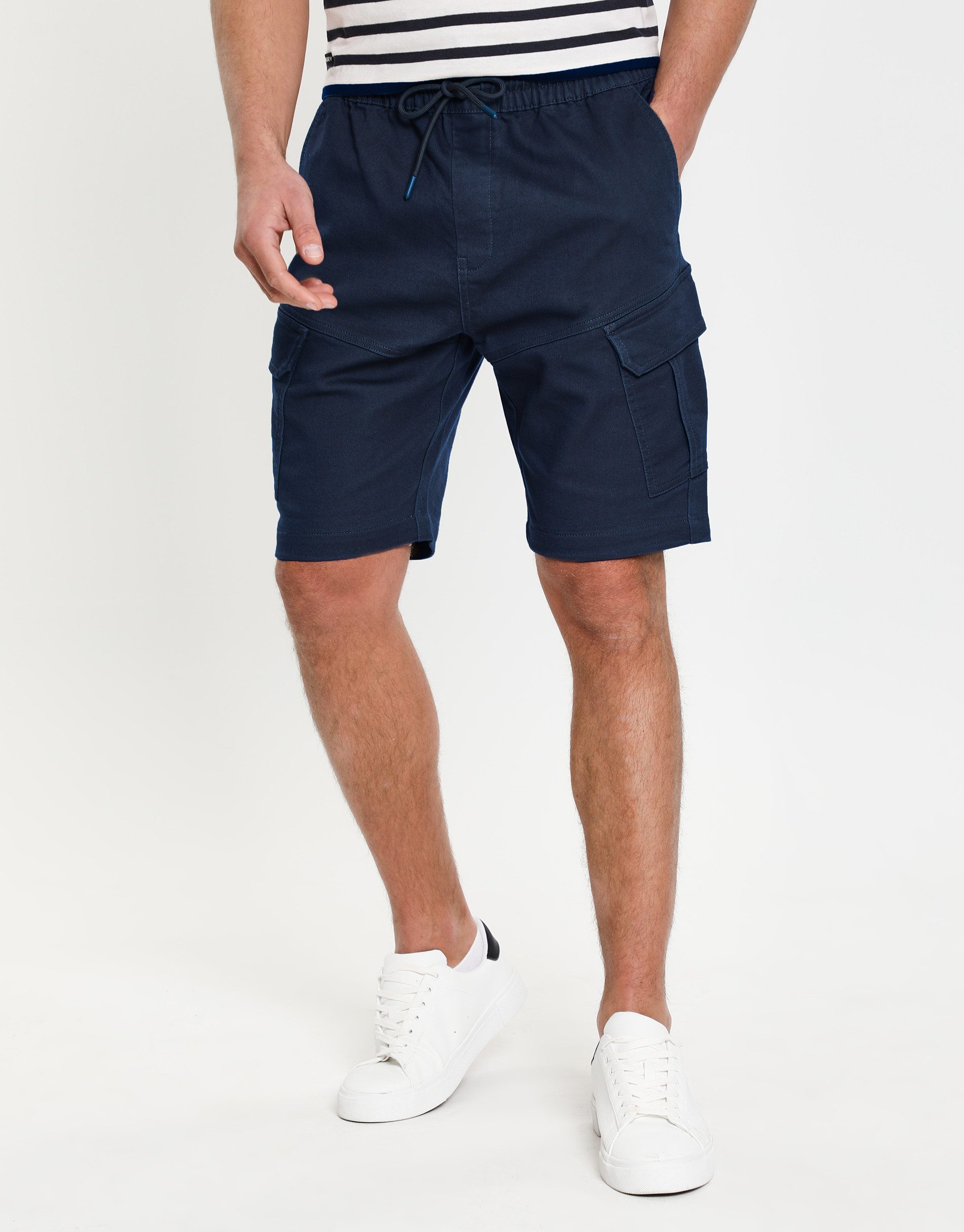 Threadbare Shorts im Chino-Style