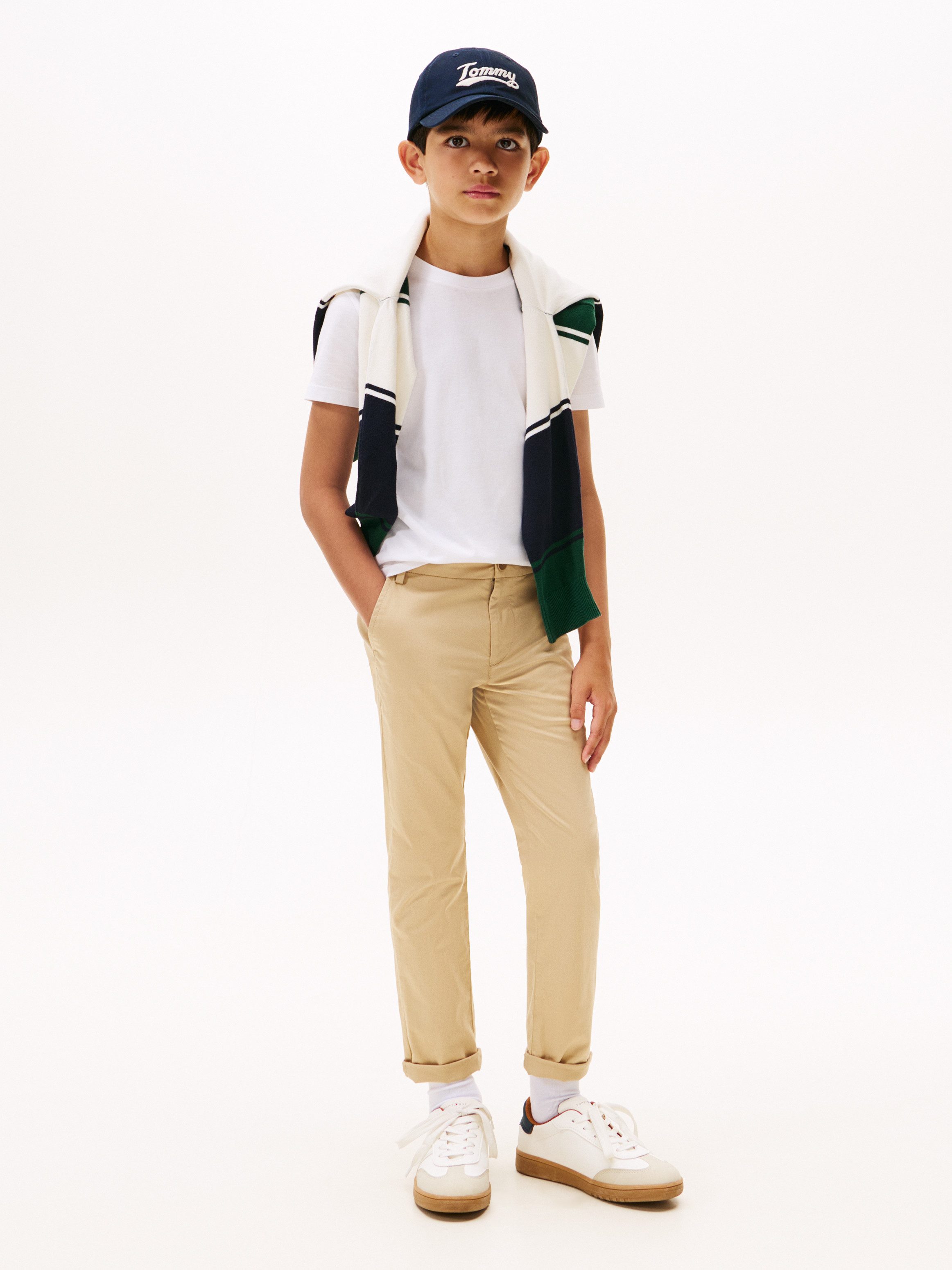 Tommy Hilfiger T-Shirt ESSENTIAL COTTON TEE S/S mit Logostickerei