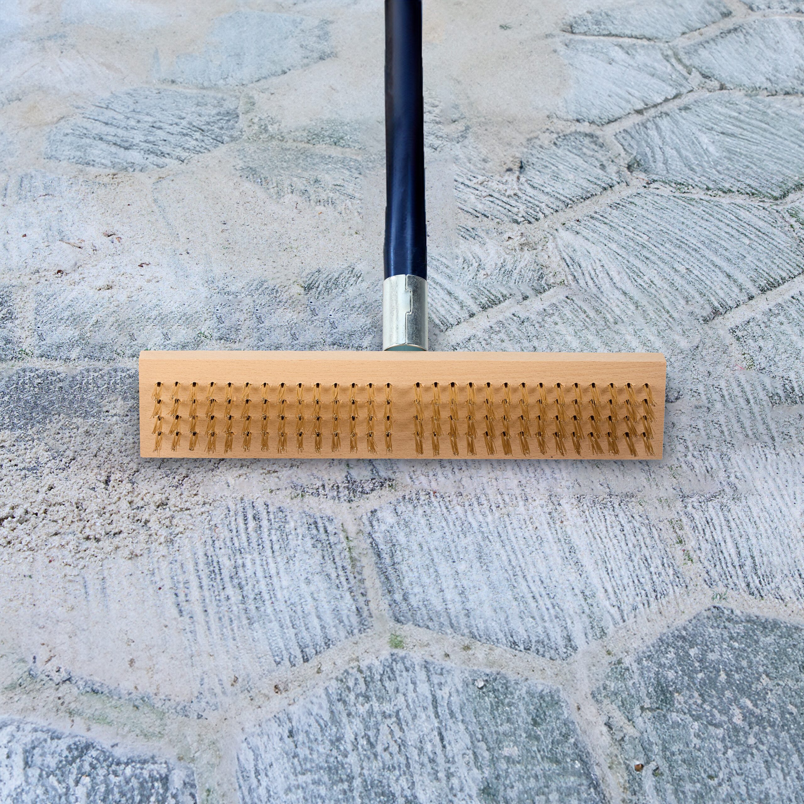 relaxdays Drahtbürste Drahtbesen mit Stahlborsten im 2er Set, Terrasse, Garten, Werkstatt, Einfahrt, Gehwegplatten, Pflastersteine, (2-tlg) – Bild 5 von 5