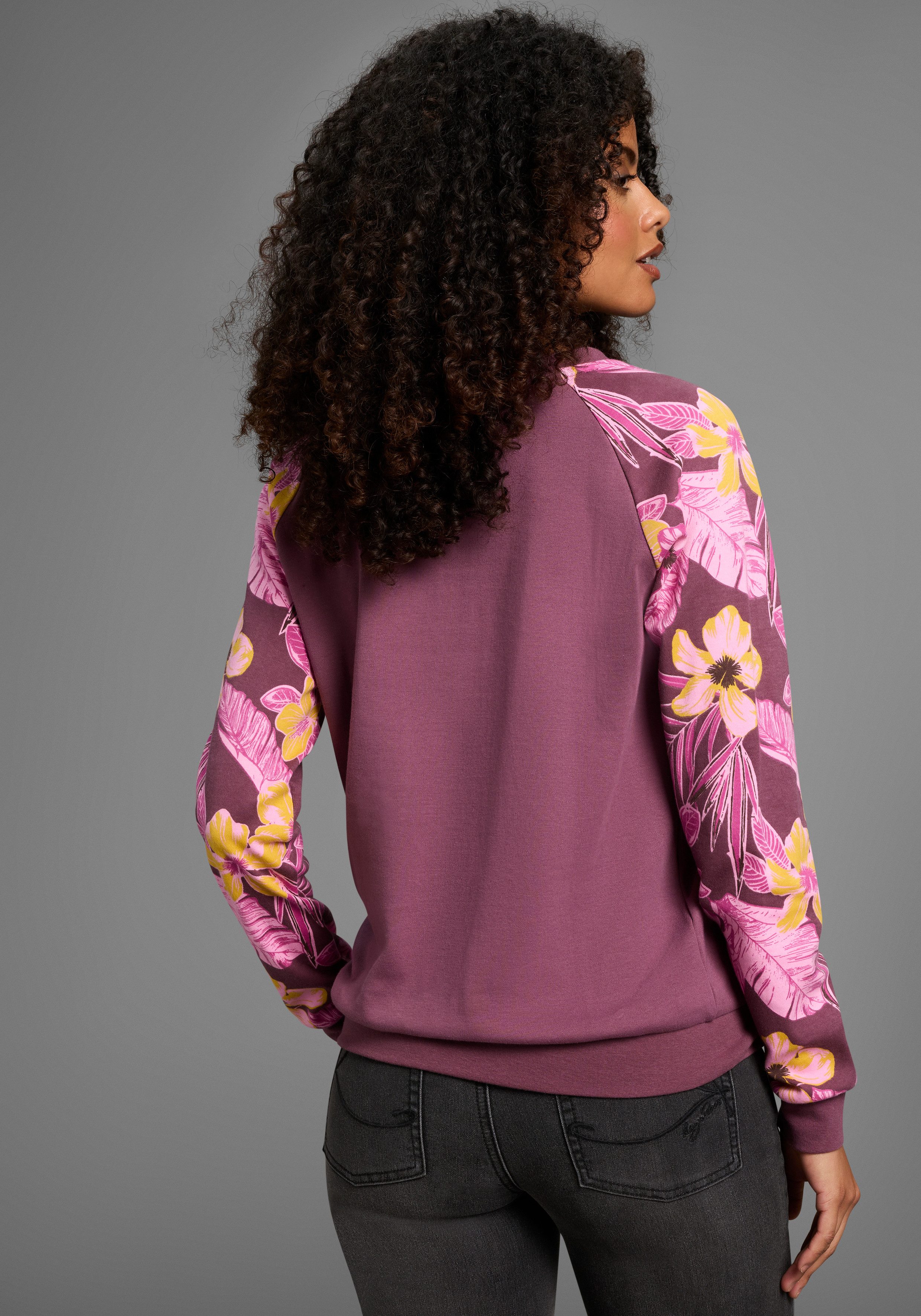 KangaROOS Sweatshirt Ärmel mit Blumendruck günstig online kaufen