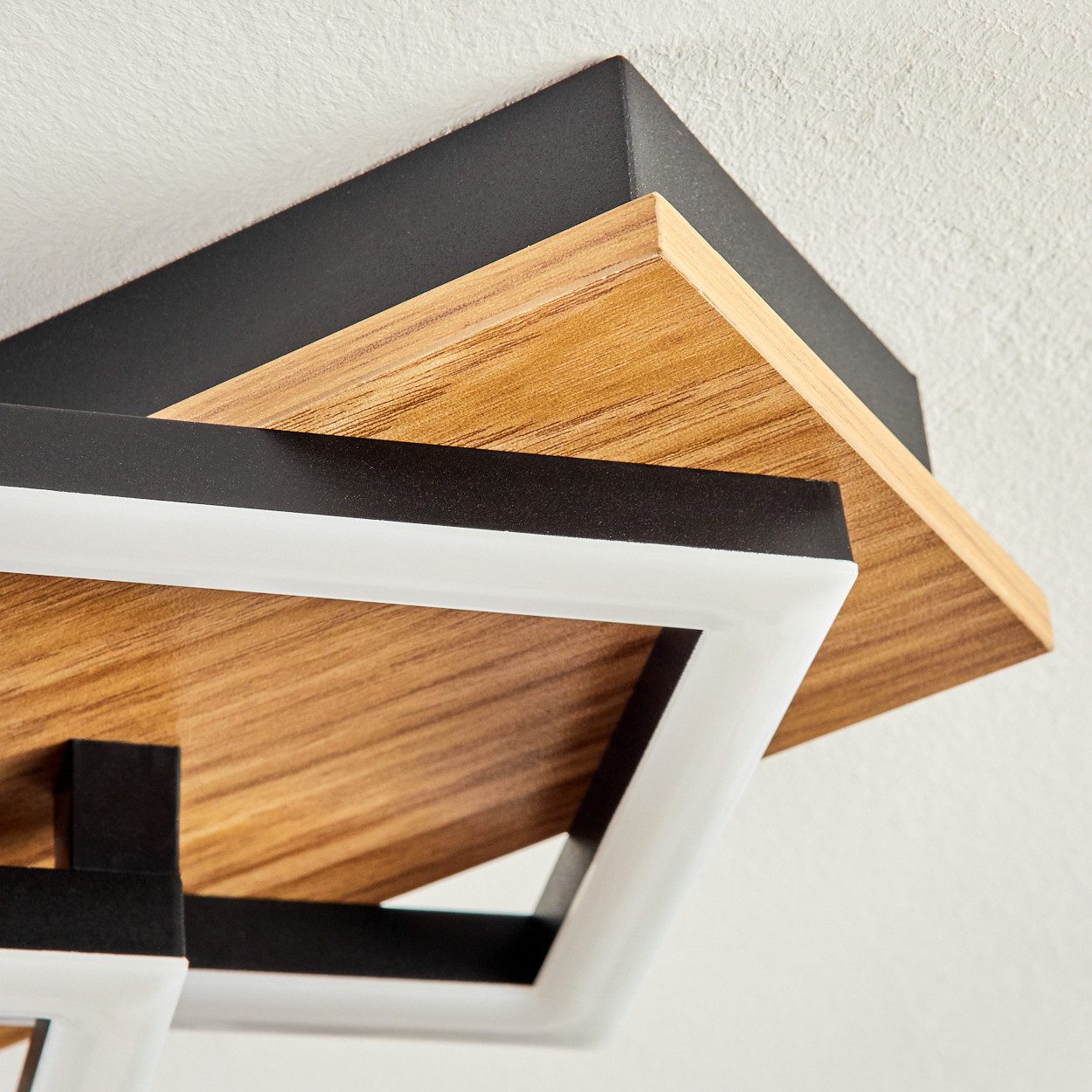 hofstein Deckenleuchte Deckenlampe aus Metall/Kunststoff in Holzoptik/Schwarz/Weiß, moderne Deckenleuchte, 40 Watt, 2600 Lumen, 3000 Kelvin