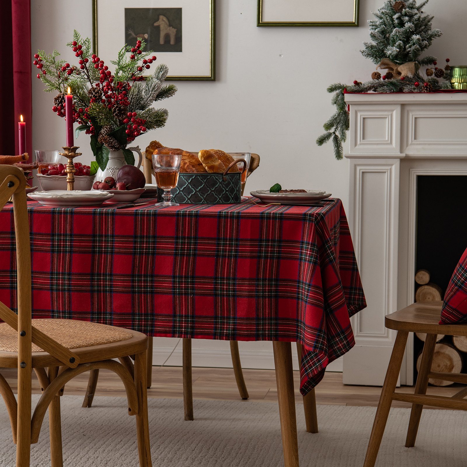 BTTO Tischdecke Weihnachten Tischdecke, Karierte Tischdecke Quadratisch, Weihnachtstischdecke für Weihnachts Party Dekoration