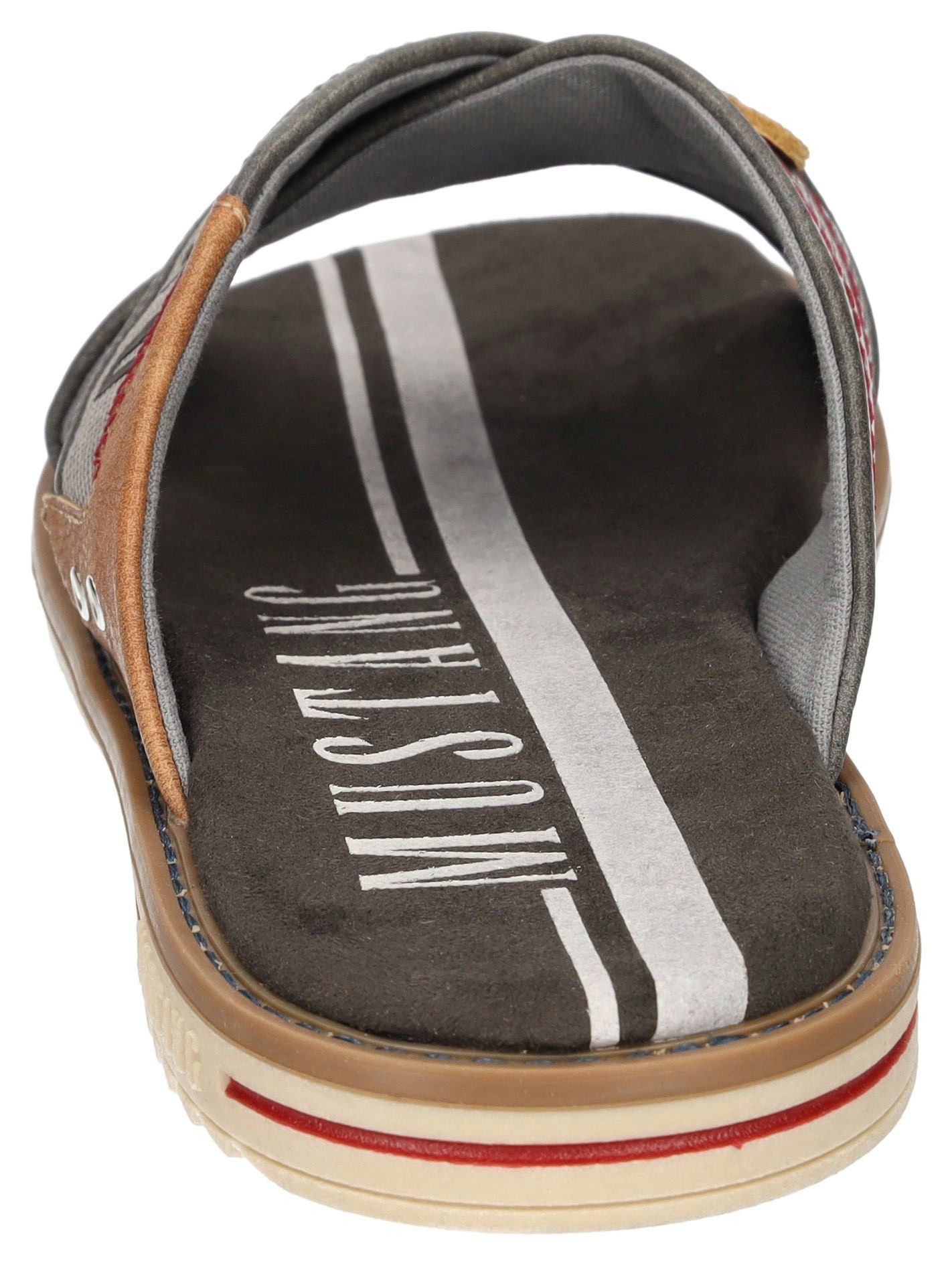 Mustang Shoes Pantolette, Sommerschuh, Schlappen, Poolslides, günstig online kaufen