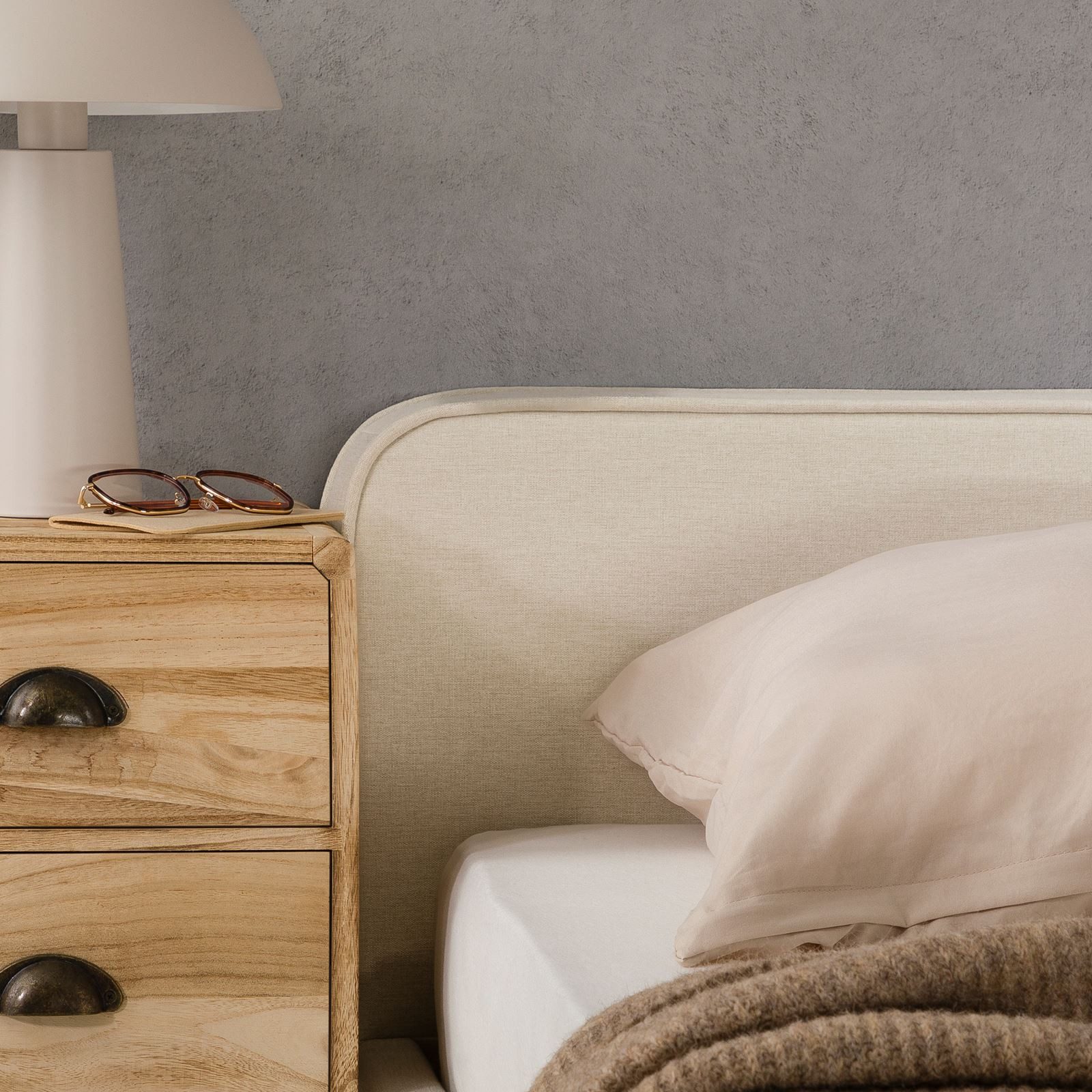 IDIMEX Polsterbett MARINI, Bett 140x200 cm mit Lattenrost Doppelbett mit Kopfteil Stoff creme