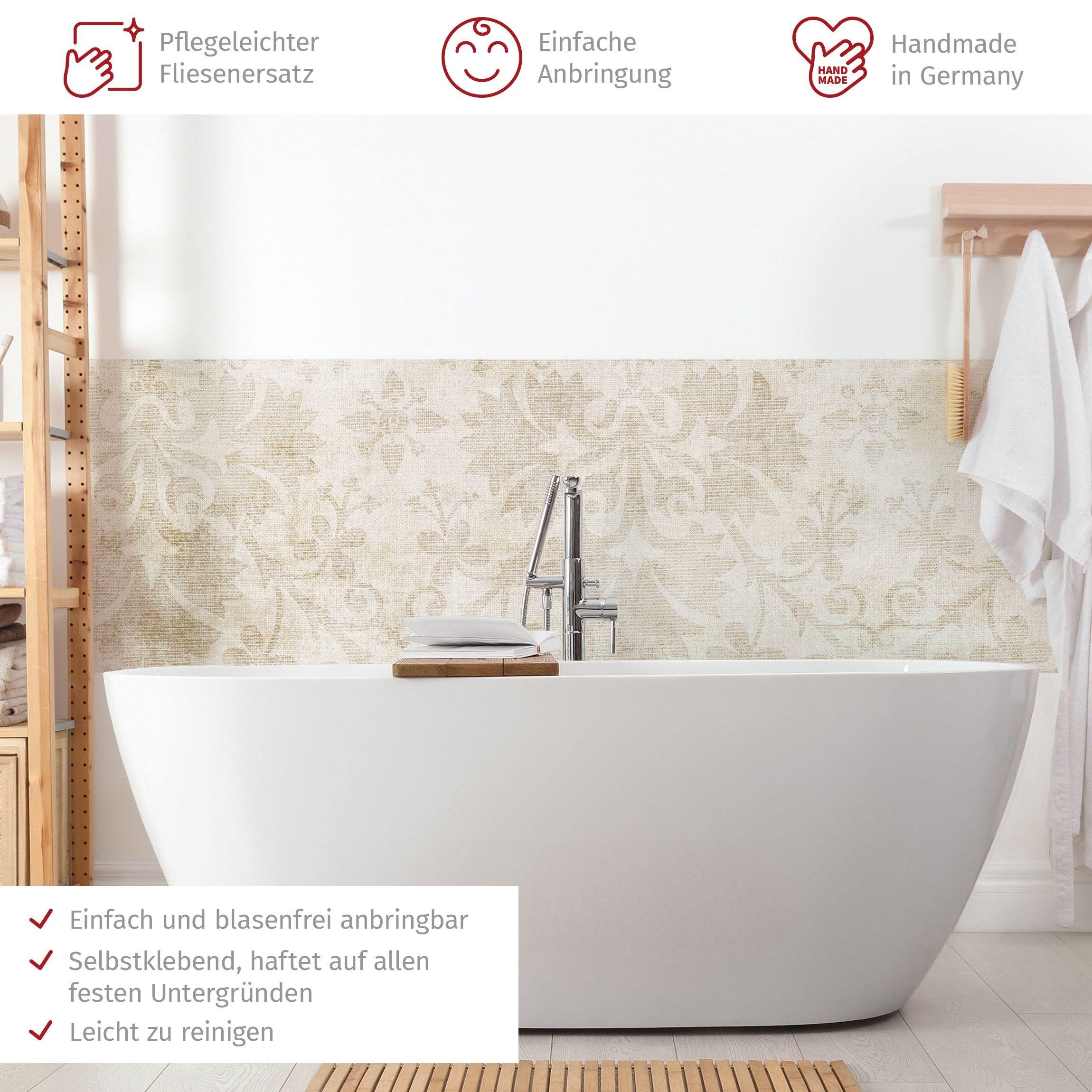 Bilderdepot24 Badrückwand beige fugenlose Wandverkleidung Bad Shabby, (Hartfolie matt » Selbstklebend SMART 0,35 mm), wasserfestes Wandpaneel Antiker Damast