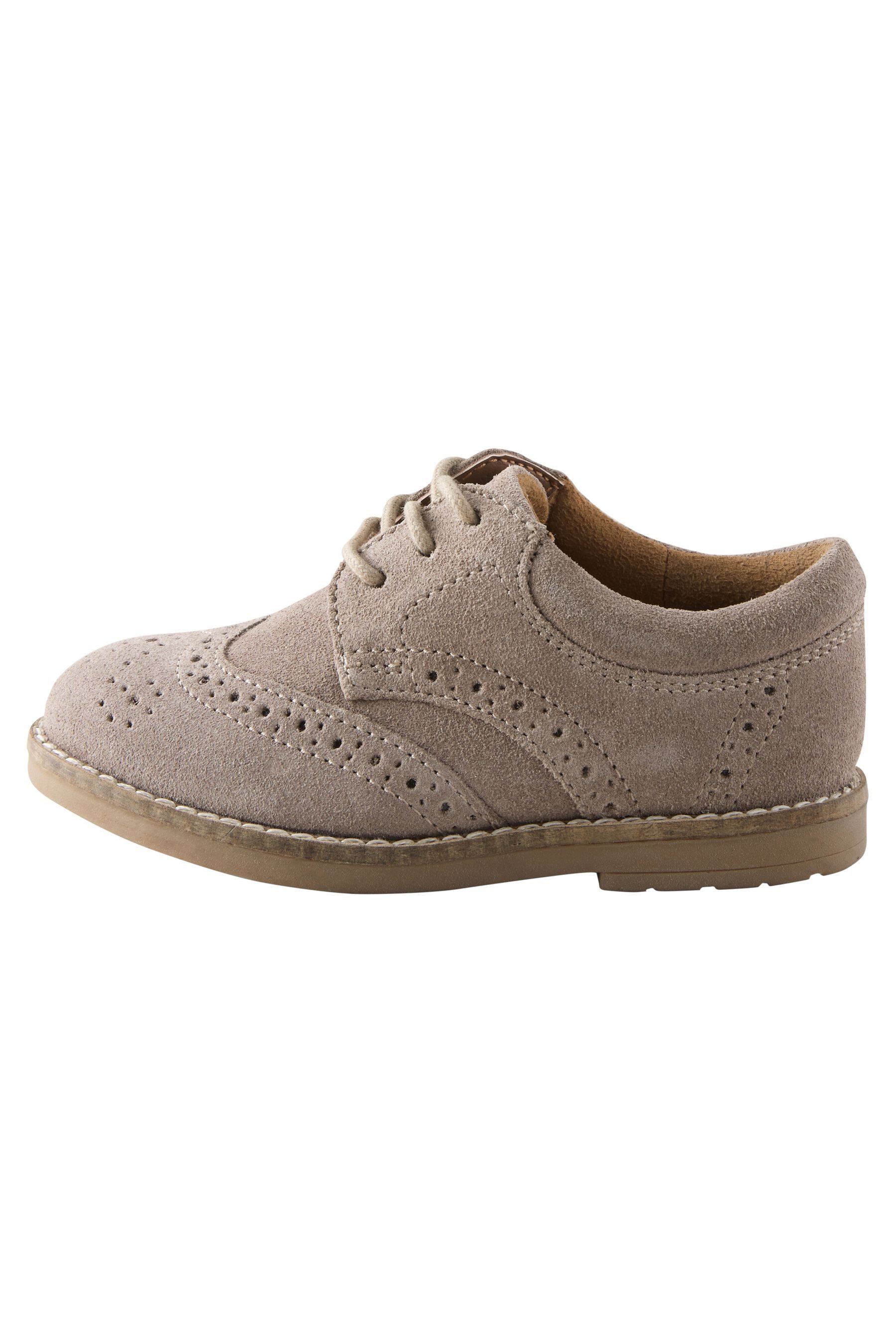 Next Brogues zum Schnüren Budapester