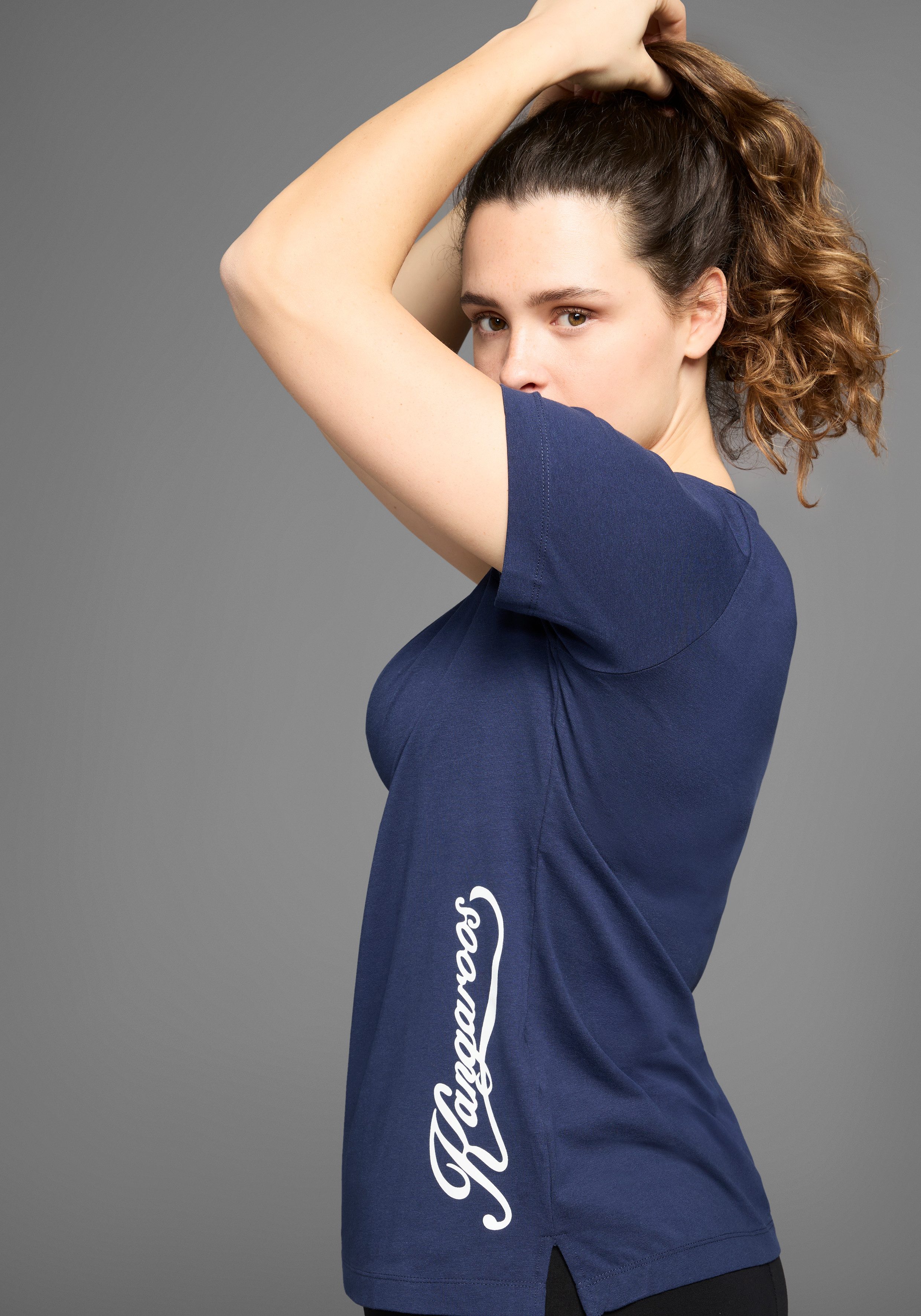 KangaROOS T-Shirt Kurzarm, figurumspielend, unifarben, Rundhalsausschnitt, günstig online kaufen