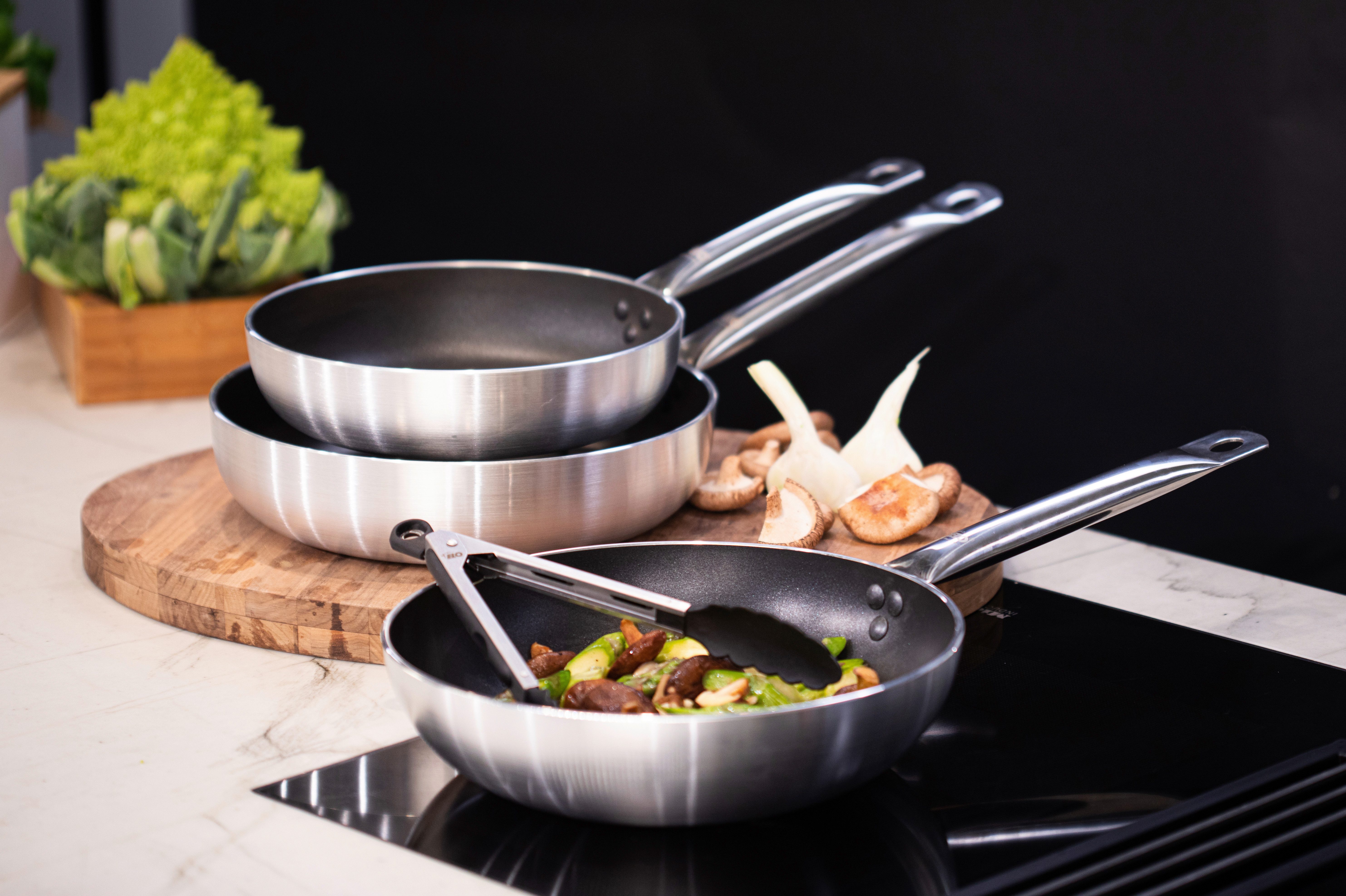 Elo Wok Wokpfanne 28cm Bistro Line, Aluminium (1-tlg), langer, handlicher Edelstahl Profi Griff, Ø 28 cm, Induktion
