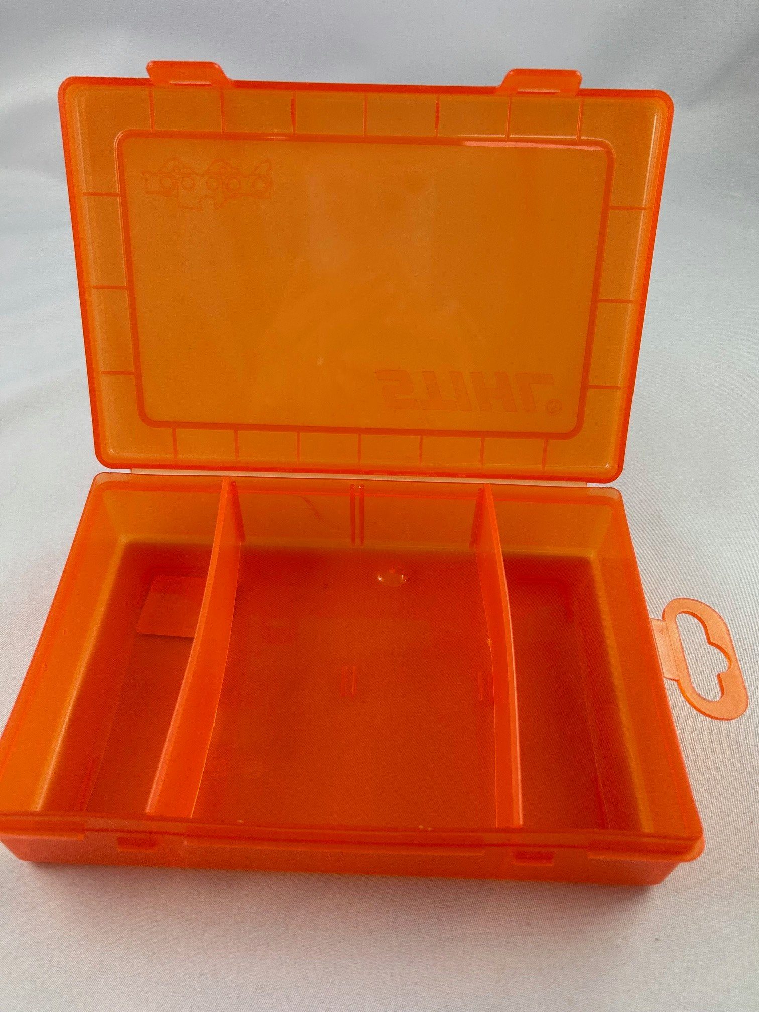 STIHL Werkzeugbox Aufbewahrungsbox Sägeketten 00008825900 Kettenbox (STIHL Aufbewahrungsbox für Sägeketten 00008825900 Kettenbox, STIHL Aufbewahrungsbox für Sägeketten 00008825900 Kettenbox)