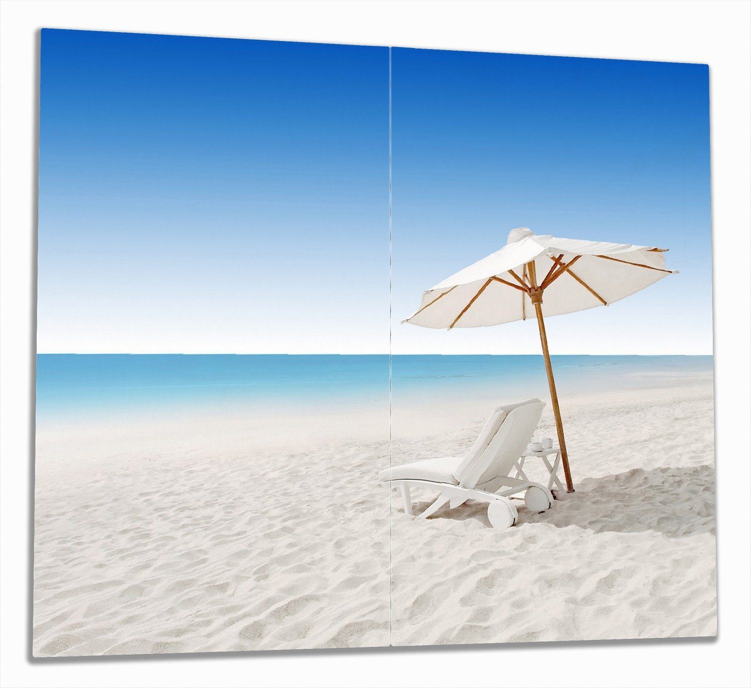 Wallario Herd-Abdeckplatte Sonnenliege am weißen Strand unter blauem Himmel, ESG-Sicherheitsglas, (Glasplatte, 2 tlg., inkl. 5mm Noppen), verschiedene Größen