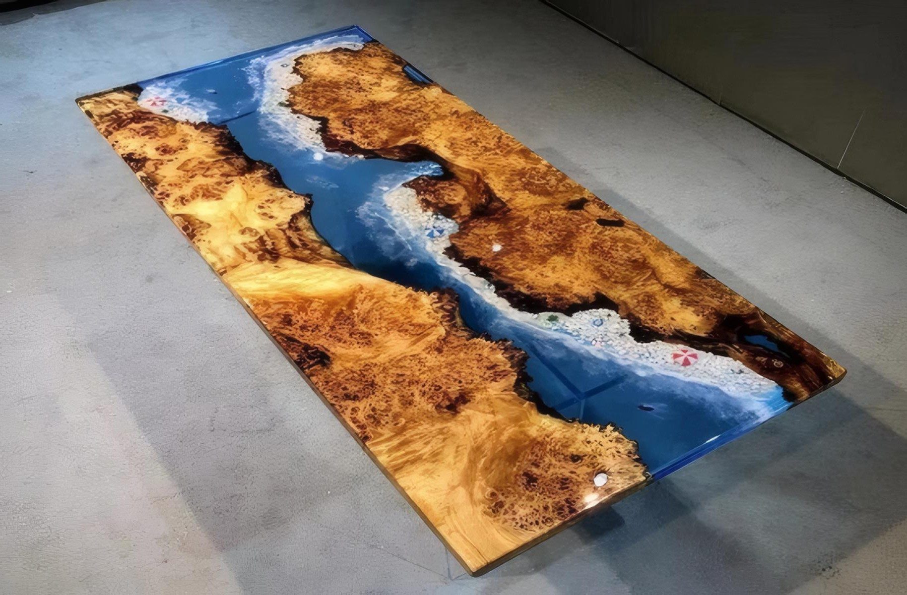 Xlmoebel Esstisch Moderner blauer Epoxidtisch für das Esszimmer, robust und stilvol, Made in Europa