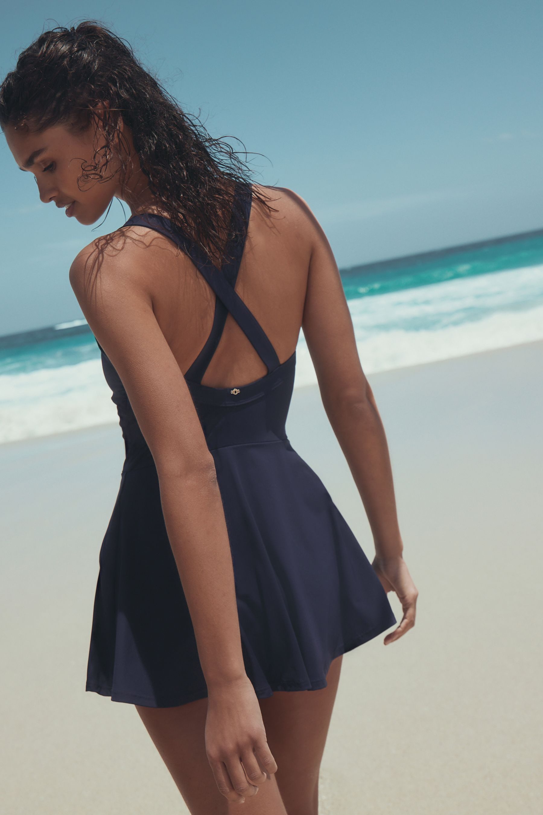 Next Badeanzug Bauchformendes Badekleid mit Röckchen (1-St)