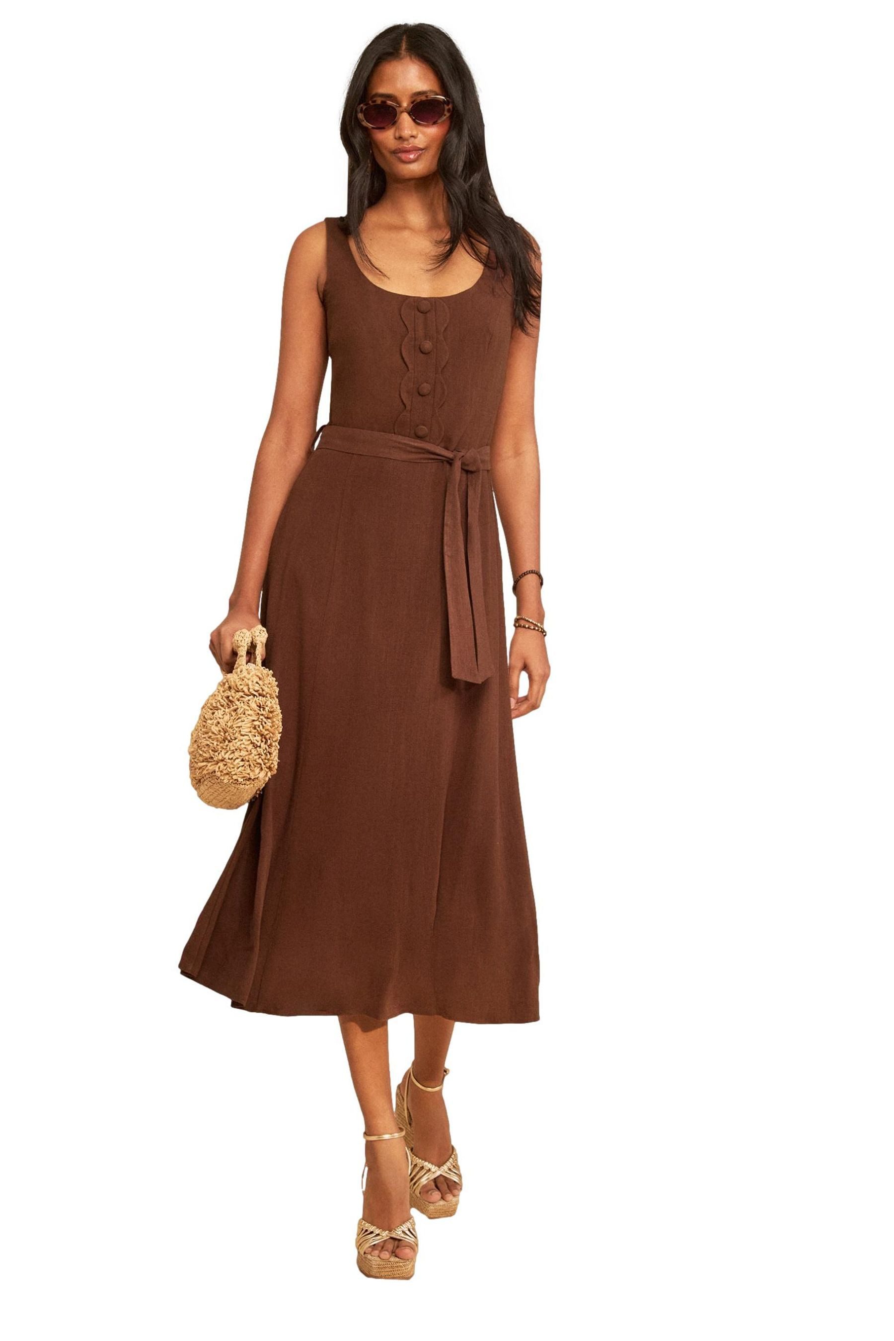 Love & Roses Midikleid Love & Roses Midi-Trägerkleid mit Bogenkante (1-tlg)