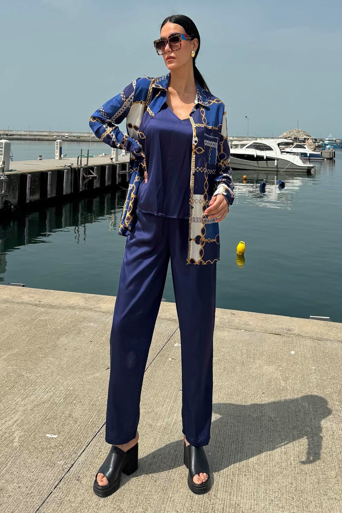 For You Moda Blusentop 3-teiliges Satin-Ketten-Print Tank und Hose Set in Marineblau