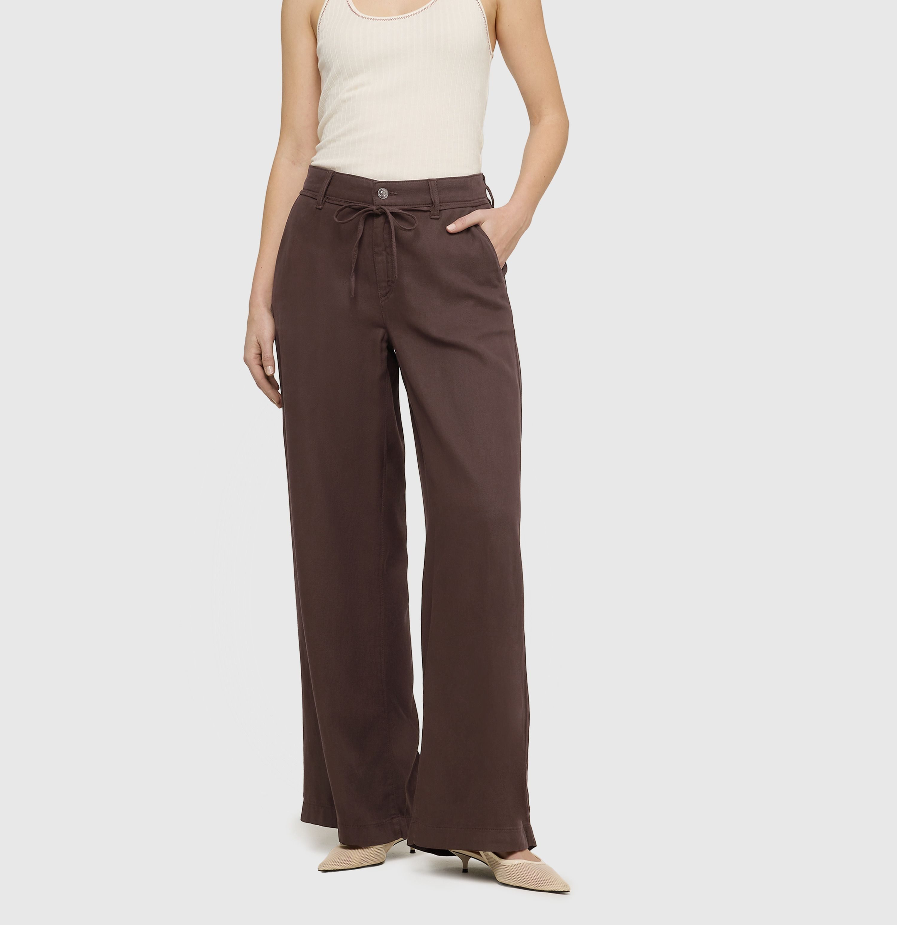 MAC Chinos