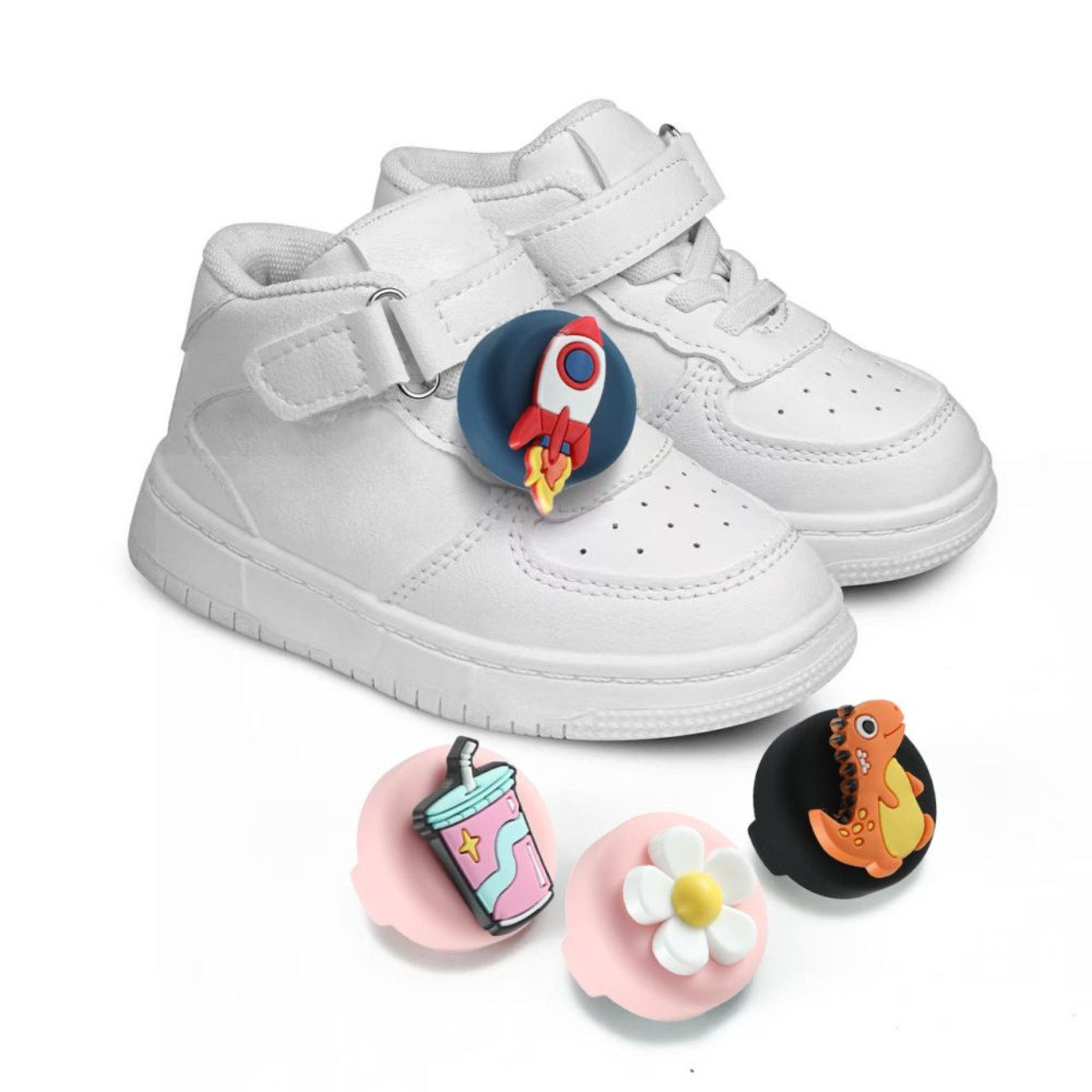 TECH PROTECT Runder Anhänger (4er-Pack Silikonhüllen mit Motivaufsätzen), Kinderfreundliche AirTag-Hüllen mit Schuhbandhalterung
