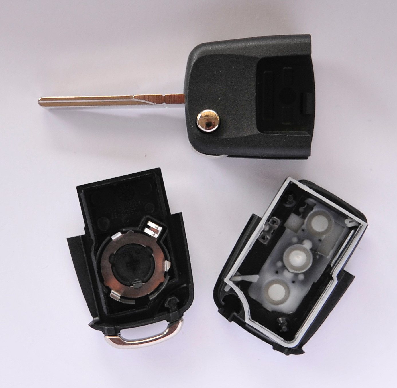 mt-key Auto Klapp Schlüssel 3 Tasten Schwarz + 1x Rohling HAA + 1x CR2032 Knopfzelle, CR2032 (3 V), für NEU VW SEAT SKODA SCHWARZ Funk Fernbedienung