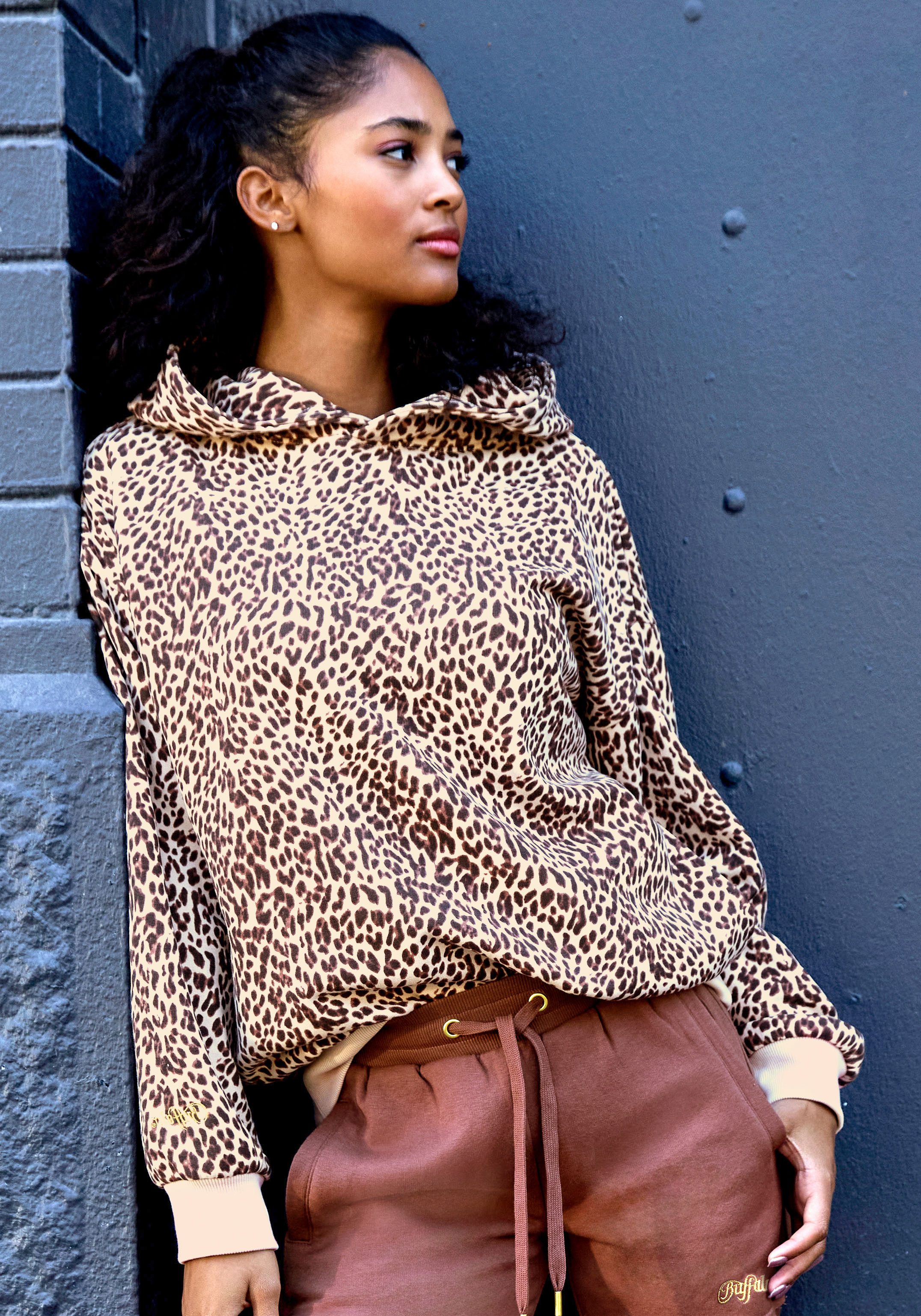 Buffalo Kapuzenpullover in Leo-Optik