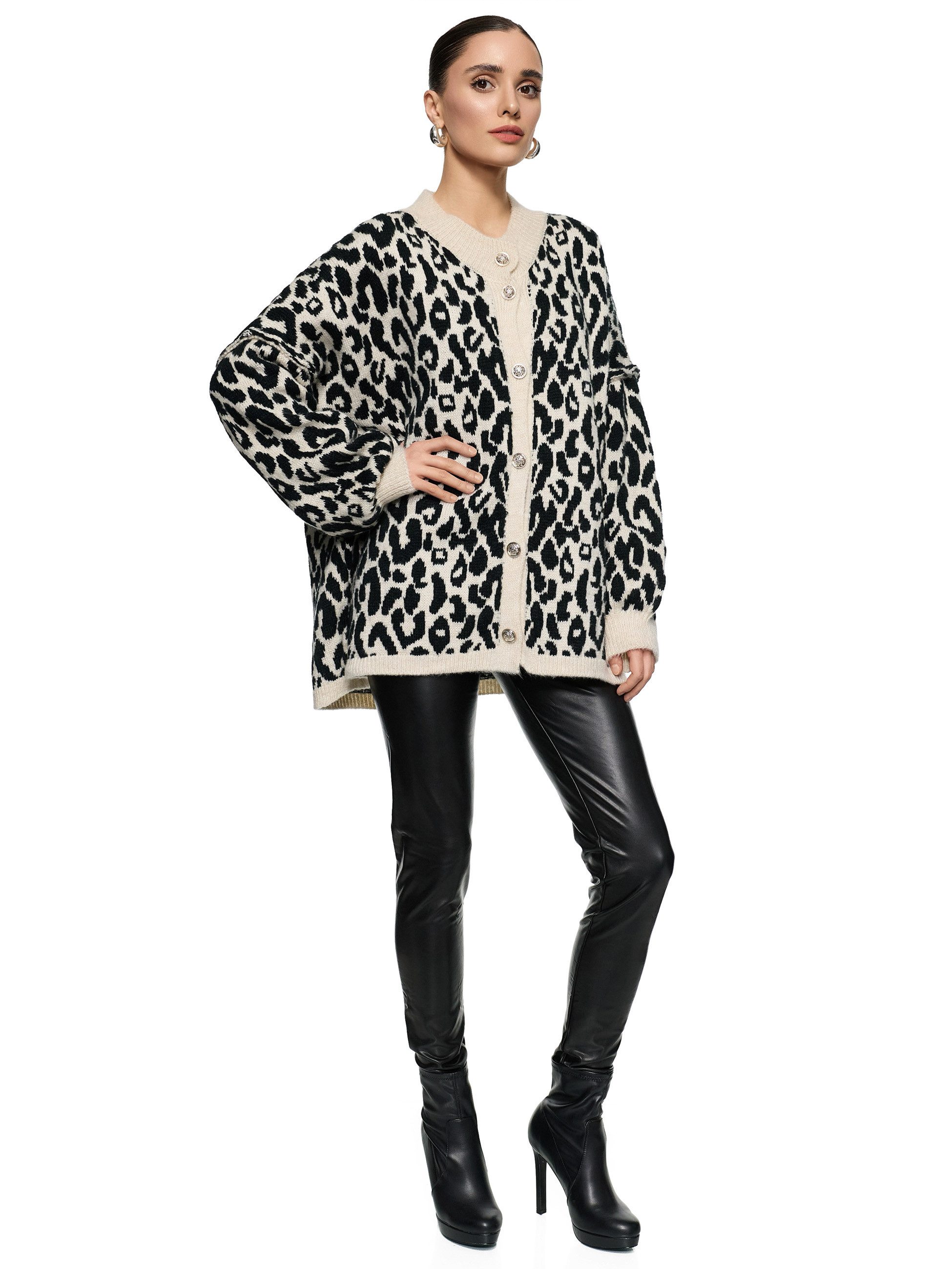 Worldclassca Cardigan WORLDCLASSCA Damen Cardigan Oversize Strickjacke Knöp günstig online kaufen