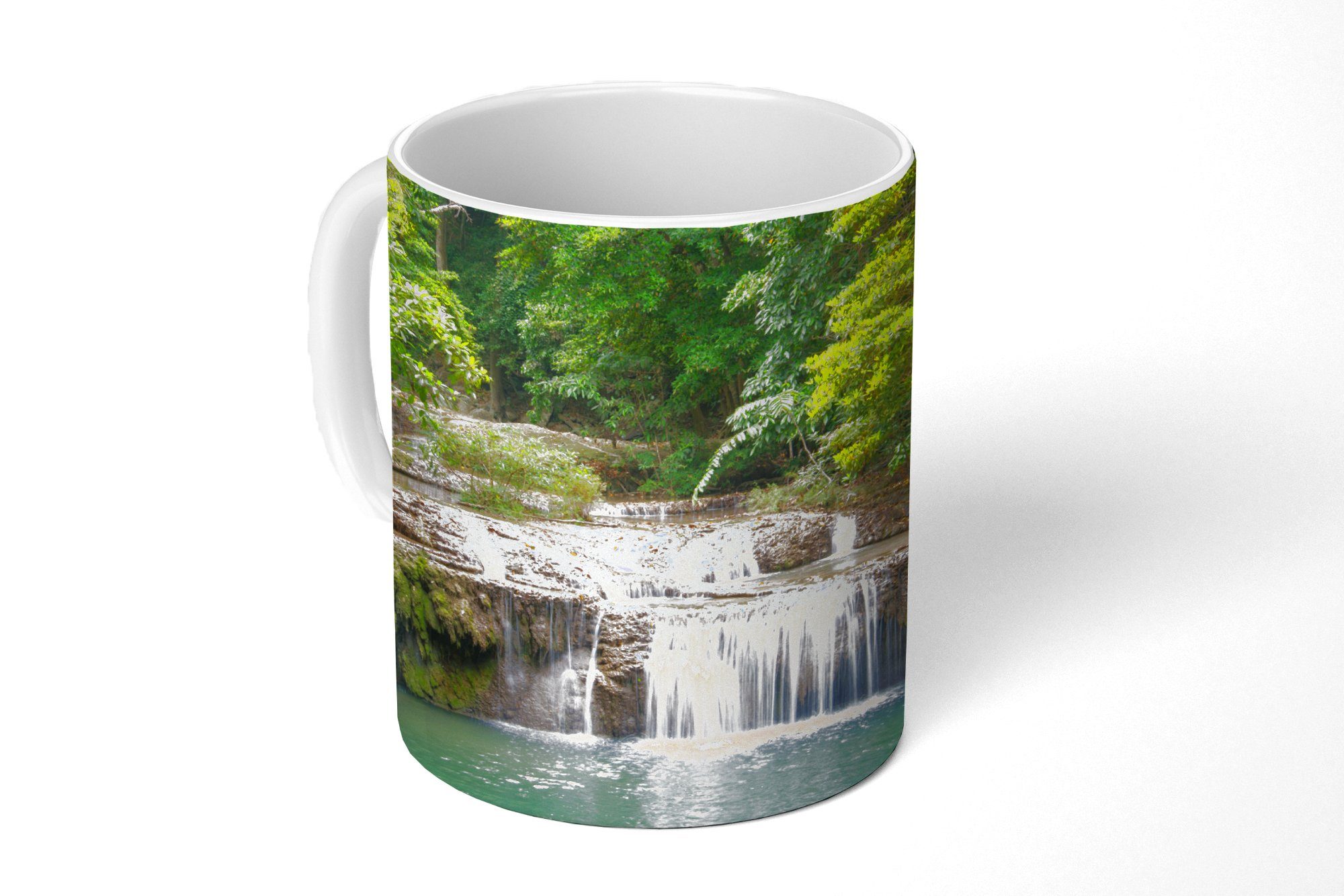 MuchoWow Tasse Grüne Bäume entlang des Flusses oberhalb eines Wasserfalls im, Keramik, Kaffeetassen, Teetasse, Becher, Teetasse, Geschenk