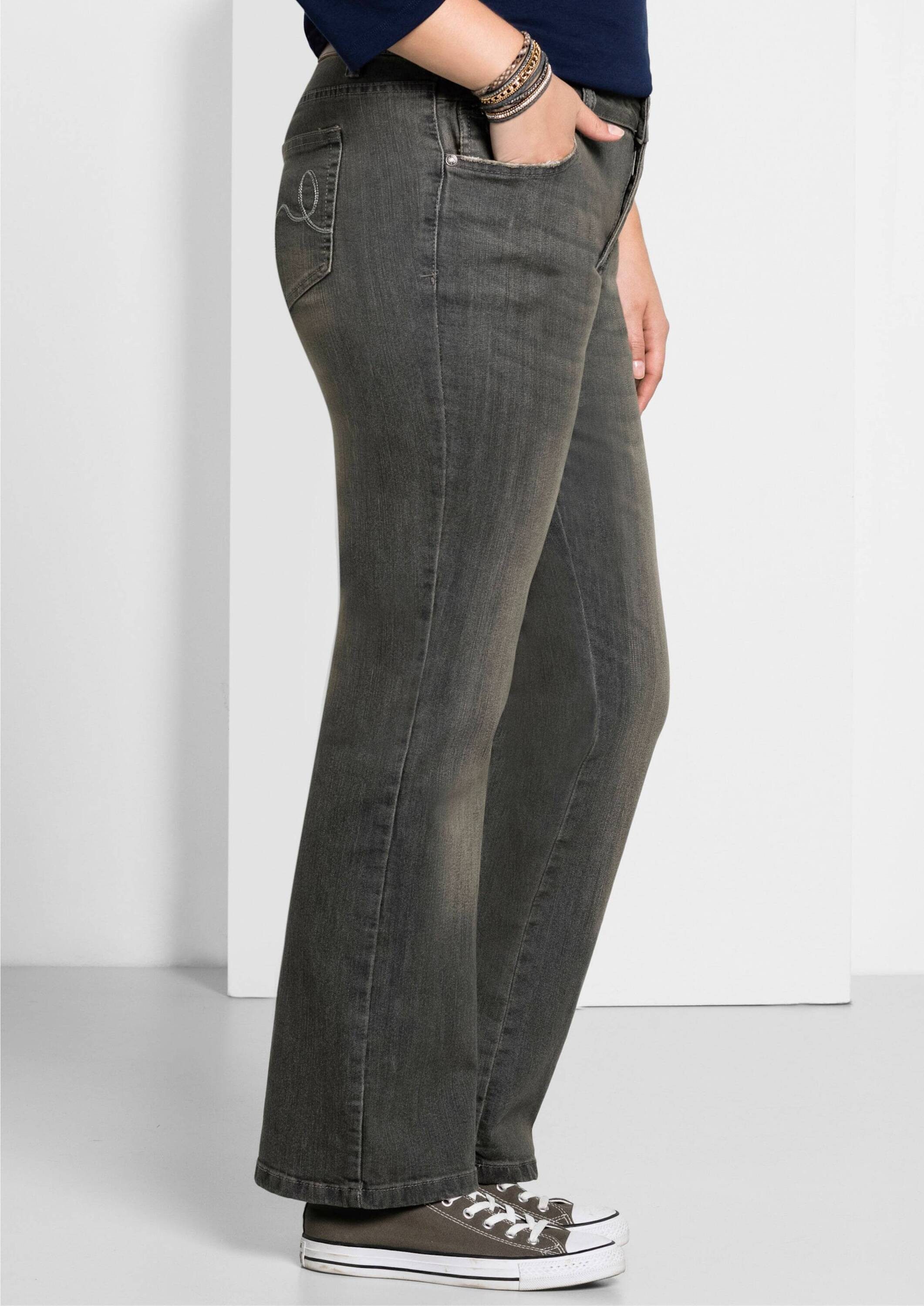 Sheego Bequeme Jeans Bootcut-Jeans in 5-Pocket-Form, mit Used-Effekten