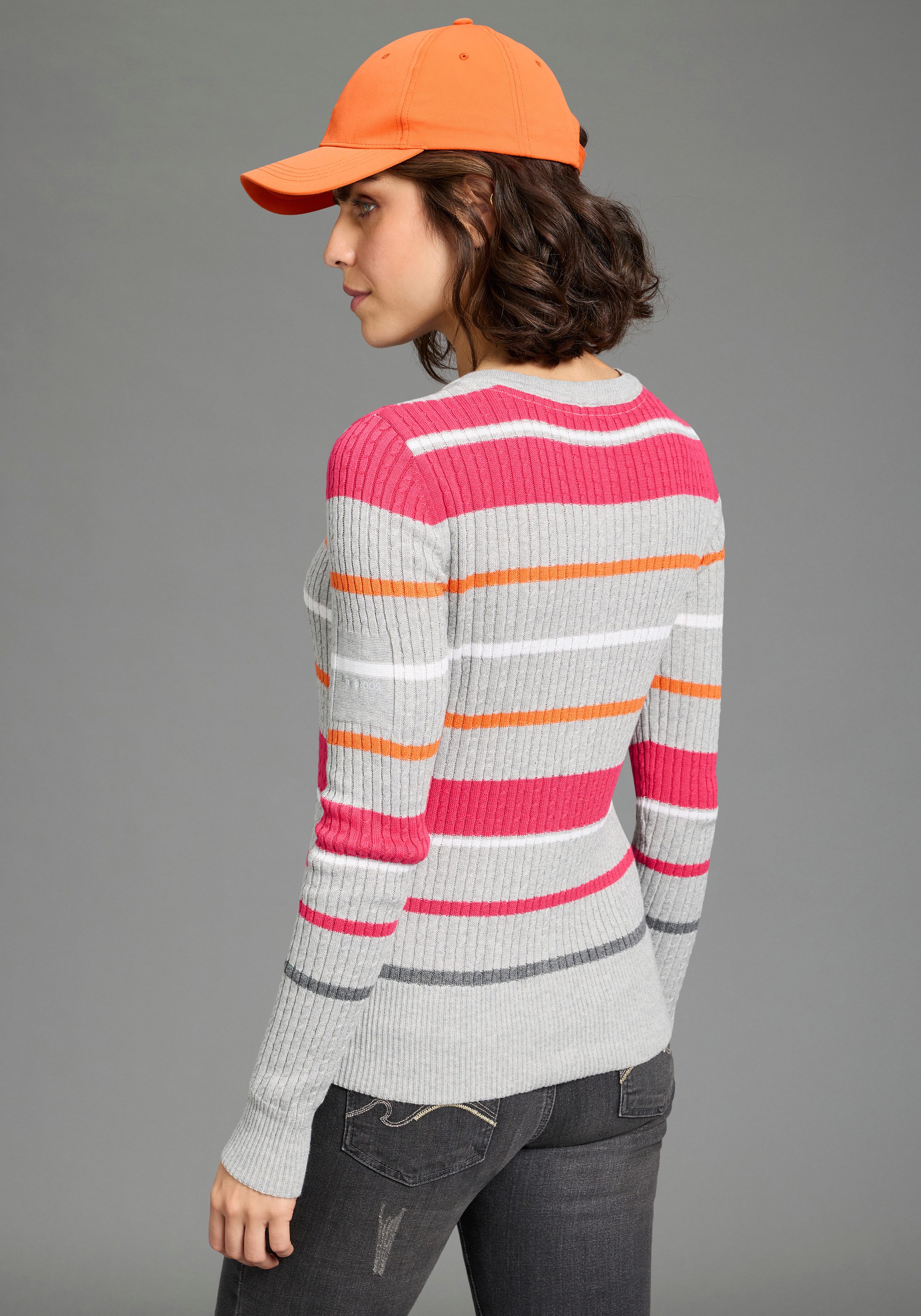 KangaROOS Strickjacke mit Zopfmuster und Streifen günstig online kaufen