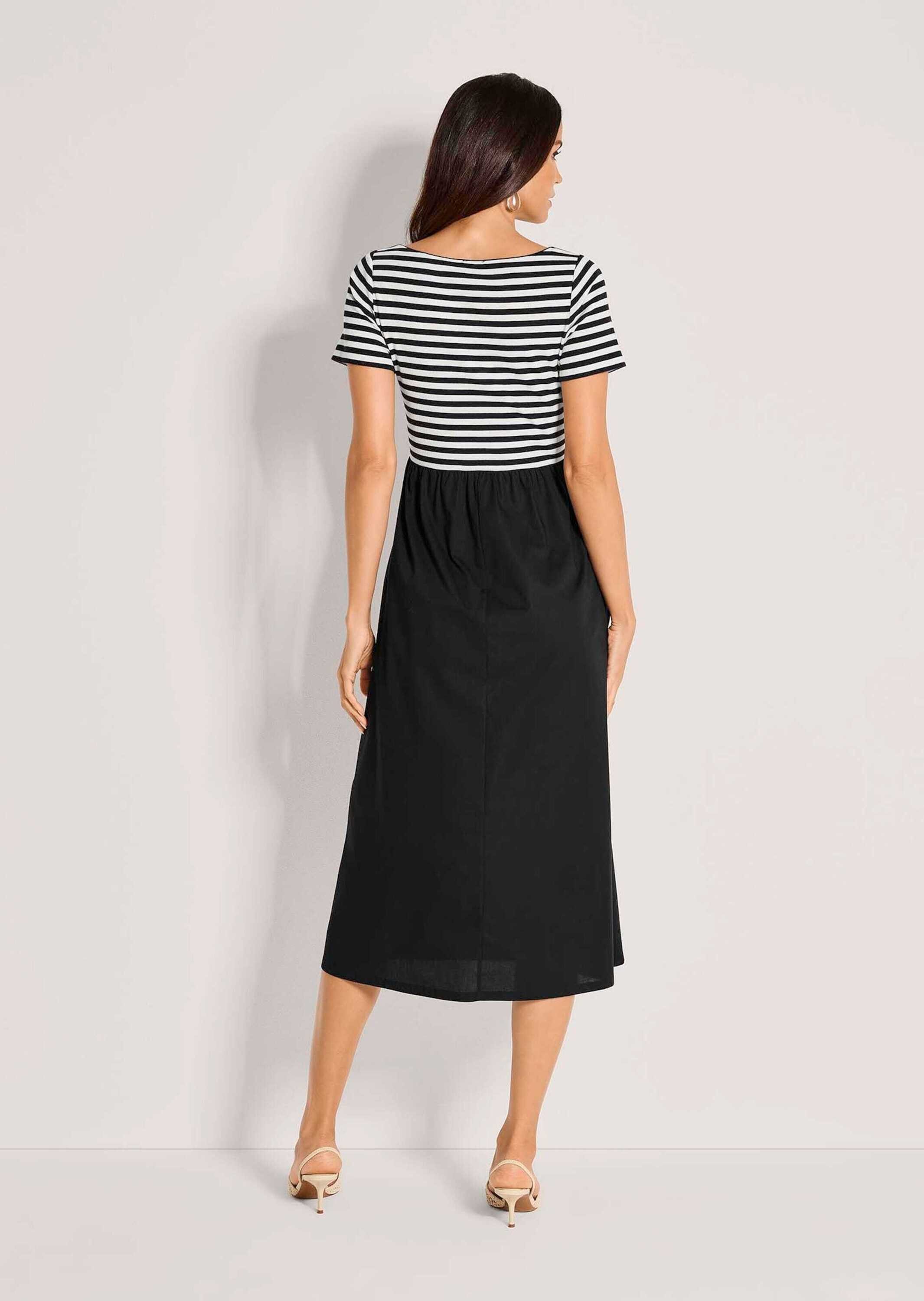 MADELEINE Midikleid Baumwollkleid mit Streifendetails Midikleid mit U-Boot-Ausschnitt, Taschen, Knielänge und Kurzarm