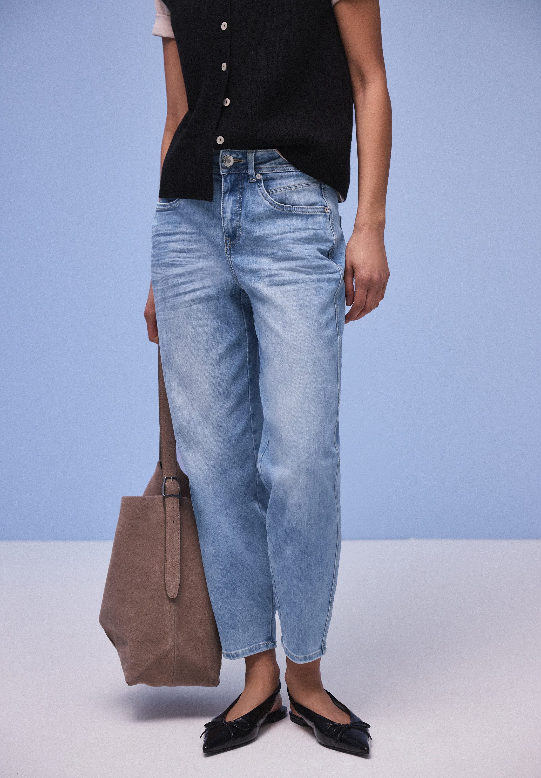 STREET ONE Loose-fit-Jeans Style KARLIE Barrel Legs, mit Viskose und Stretch