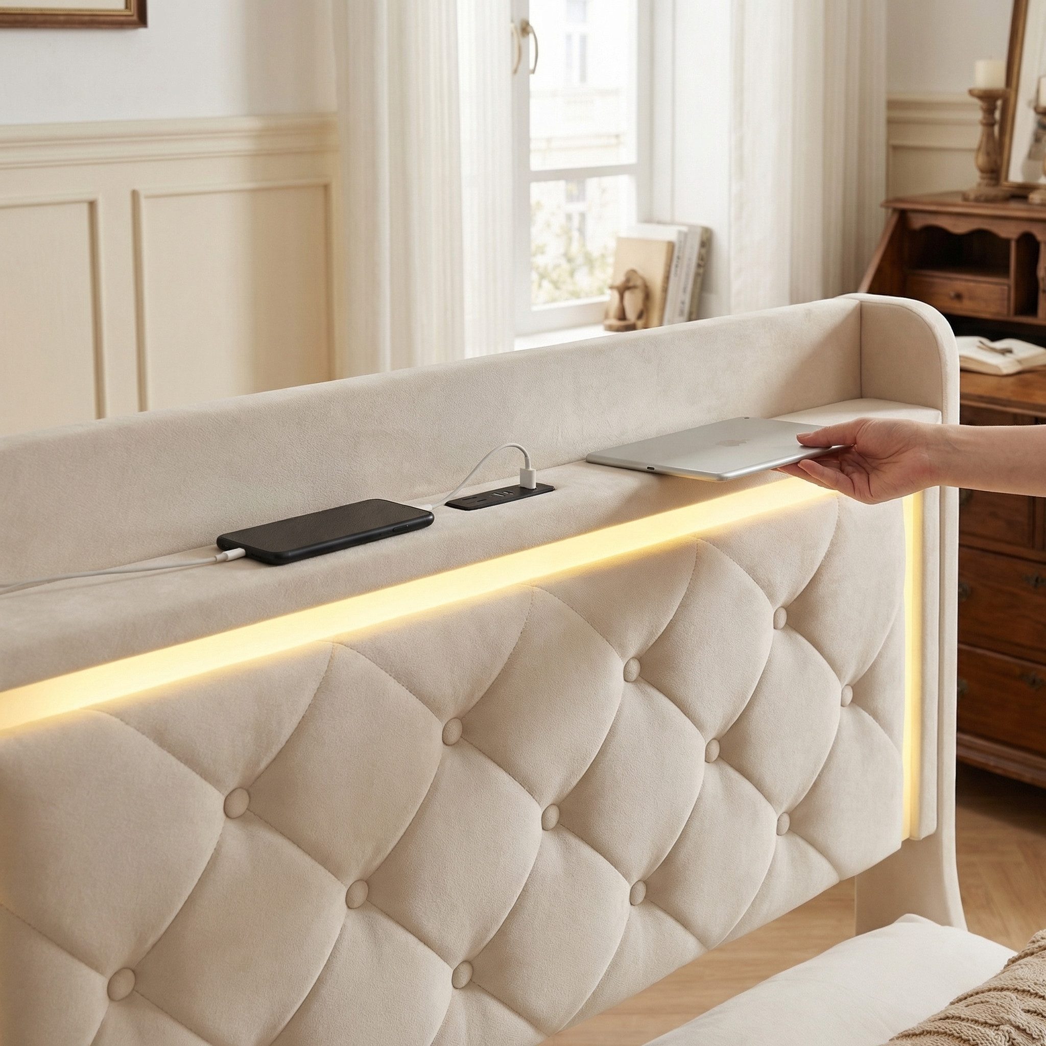 Furnishings Home Polsterbett LED Doppelbett Stauraumbett mit Kopfteil und 4 Schubladen (Samtmaterial Polsterbett mit RGB Beleuchtung), mit Lattenrost und Ladefunktion, mit Komforthöhe, Leises Design Bett