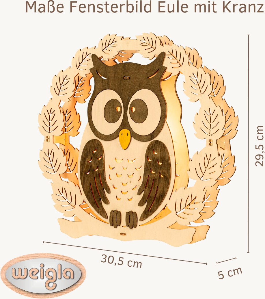 Weigla Beleuchtetes Fensterbild Eule mit Kranz,Fensterdekoration aus Holz, NATUR-BRAUN,Made in Germany, Erzgebirge garantiert, Herbstdeko Innen, Fensterbeleuchtung