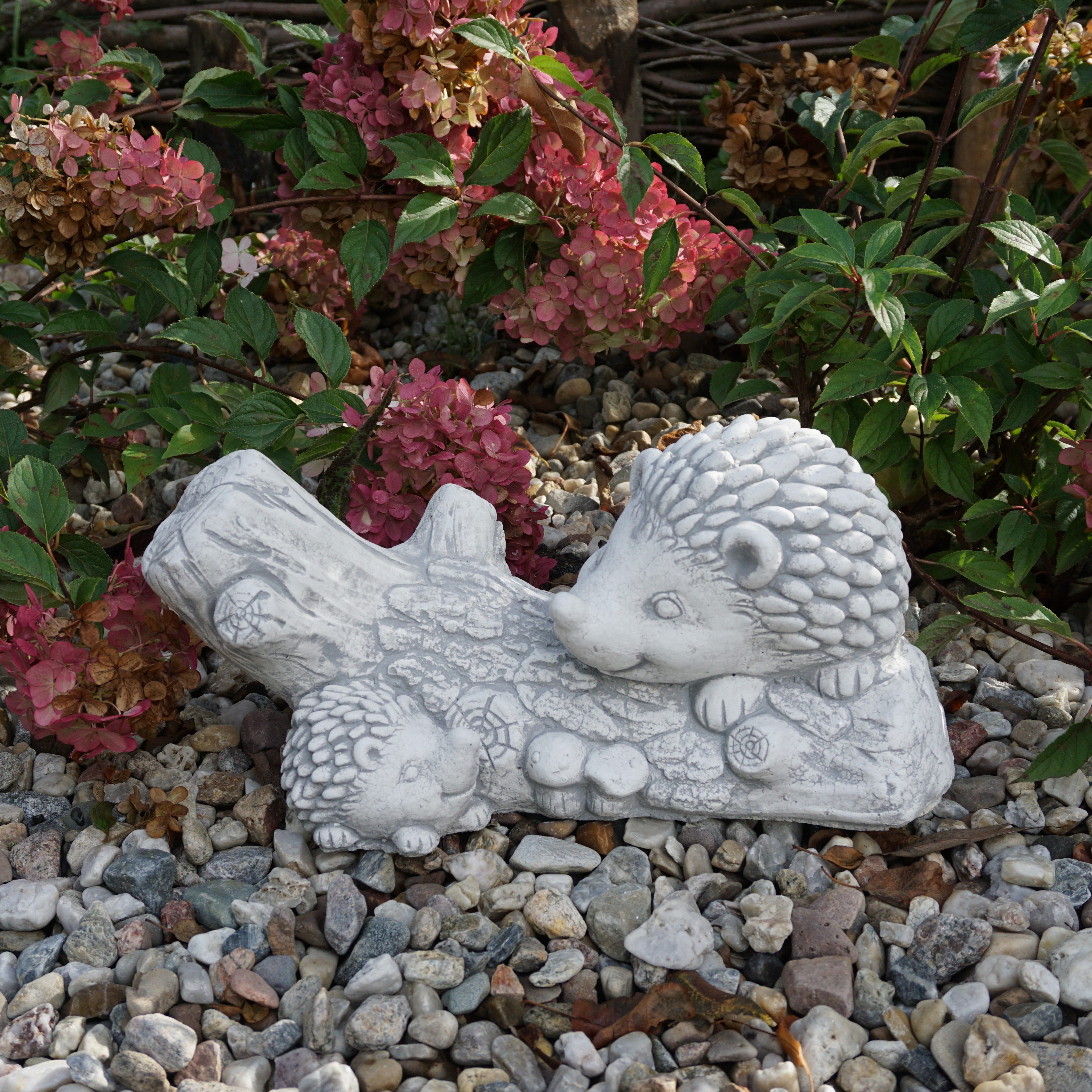 Gartenfigur Lustige Igel-Familie auf AST, Steinfigur, H. 20 cm, 12 kg