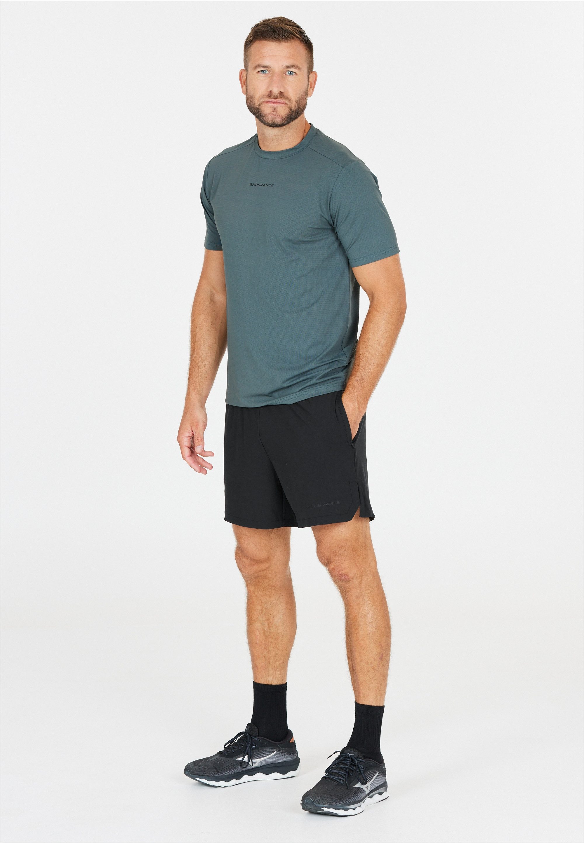 ENDURANCE Shorts Dyne Mit Stretchfunktion und günstig online kaufen
