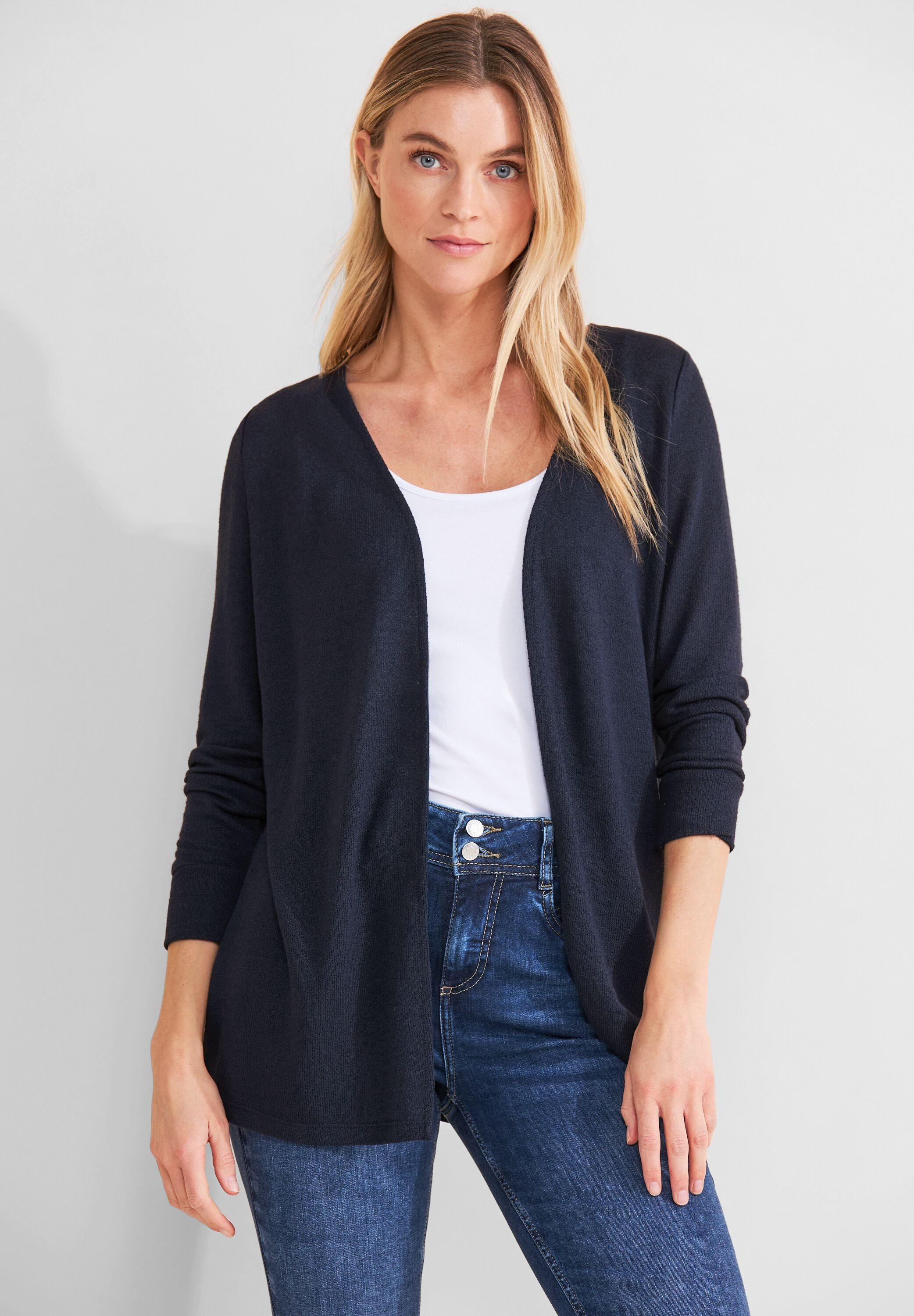 STREET ONE Longstrickjacke aus softem Materialmix. Reduzierter Preis € 36,99. Unverbindliche Preisempfehlung € 49,99