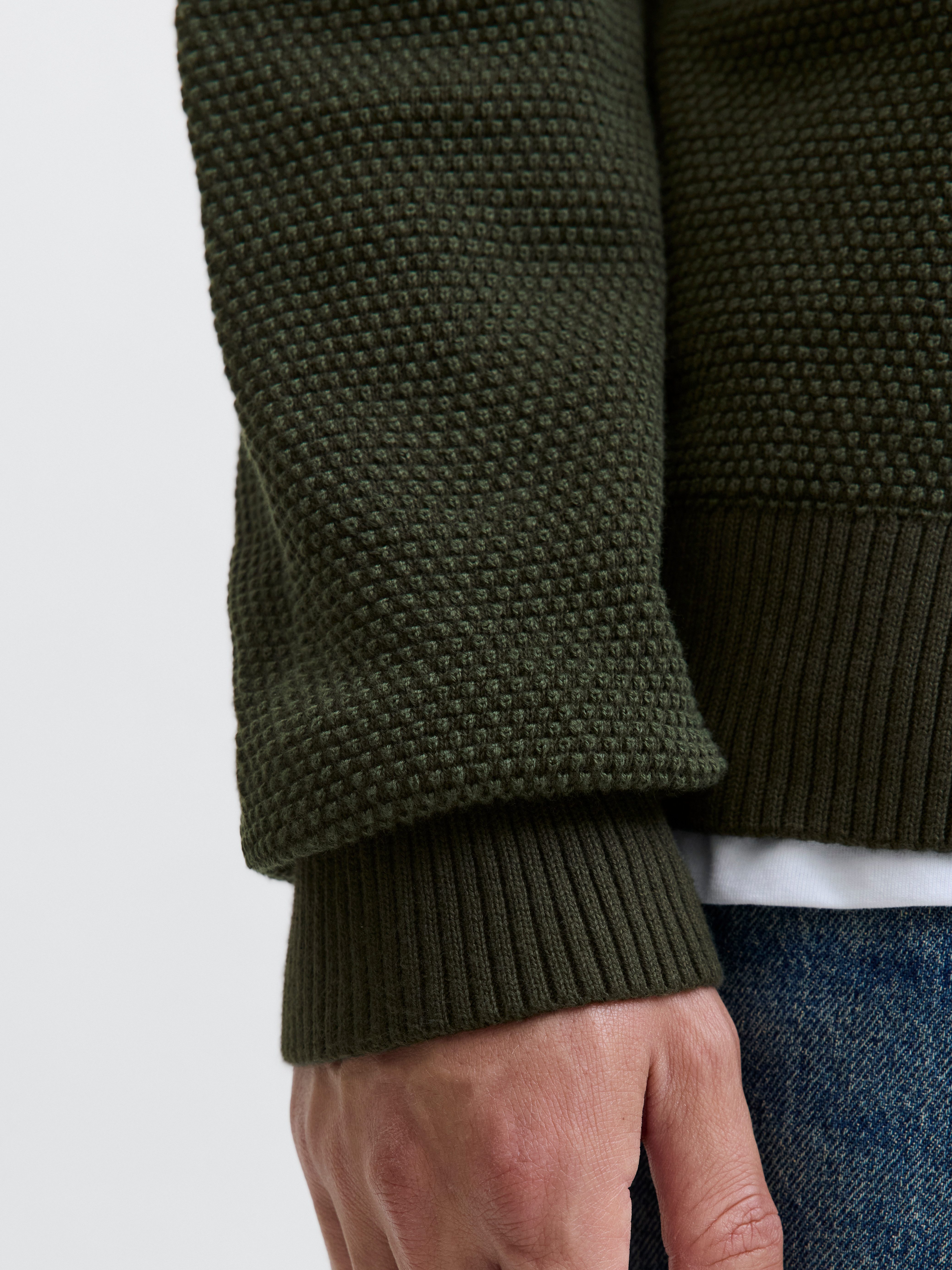 Jack & Jones Rundhalspullover JJEGLOBE KNIT CREW NECK NOOS in Strick Optik – Bild 4 von 5