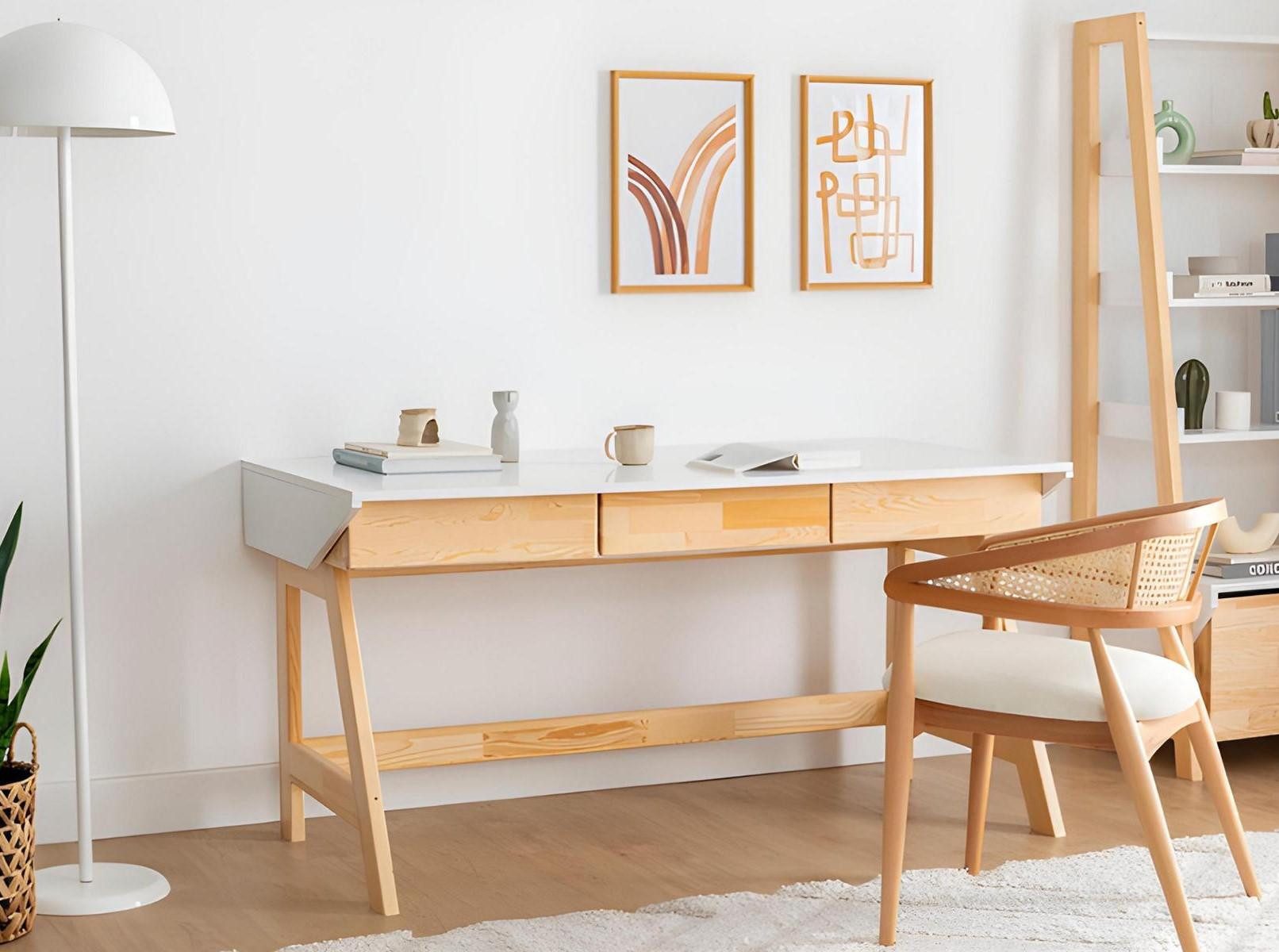 JVmoebel Schreibtisch Hellbeiger Designer-Holztisch für elegantes Arbeitszimmer (1-St., Nur Schreibtisch), Made in Europa